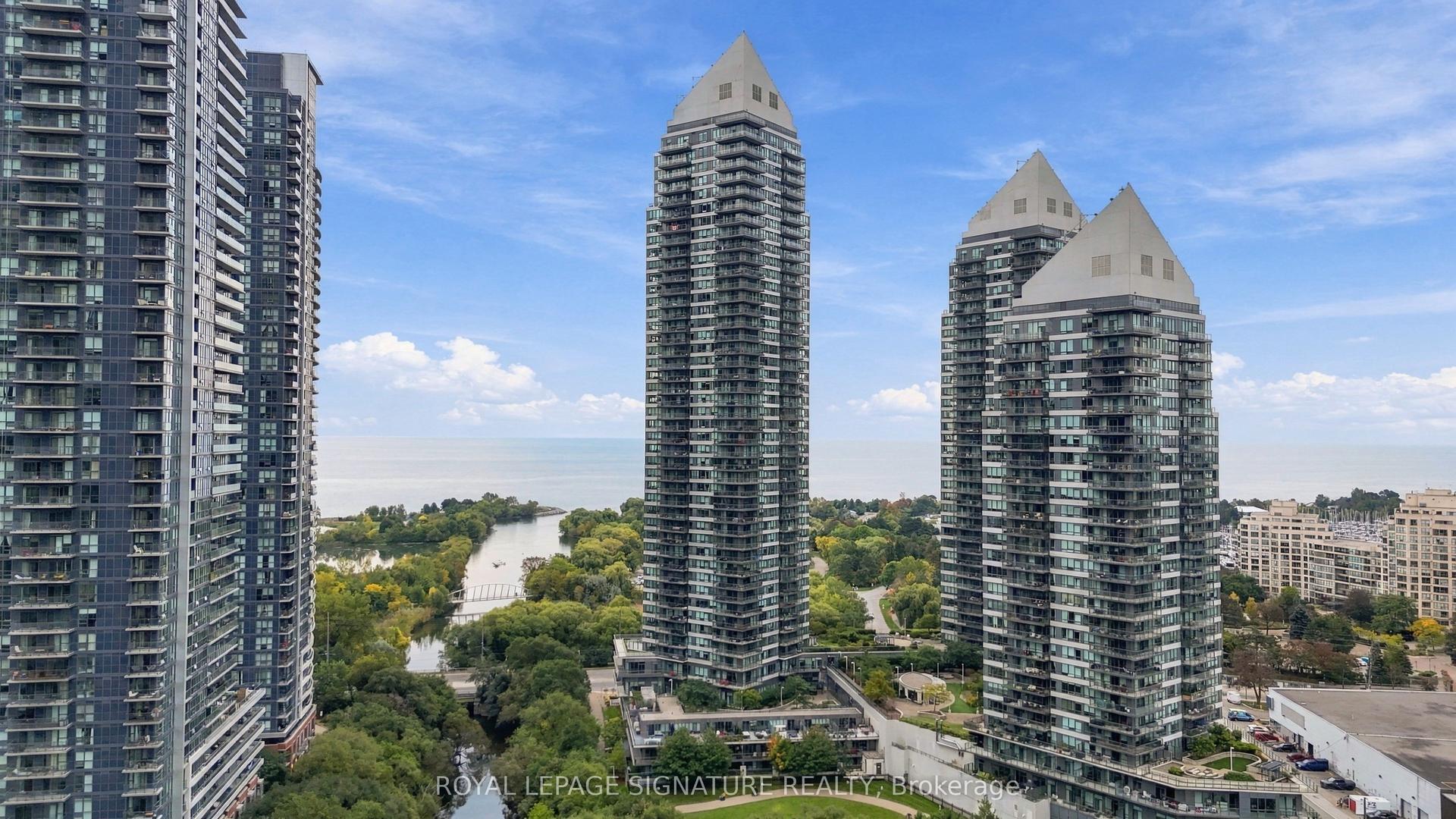 2230 Lake Shore Boulevard W 107 #107, Toronto — Condo Town for lease, photo 1