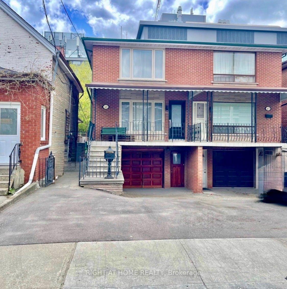 40 Bellevue Avenue, Toronto — Semi-Detached for sale, photo 1