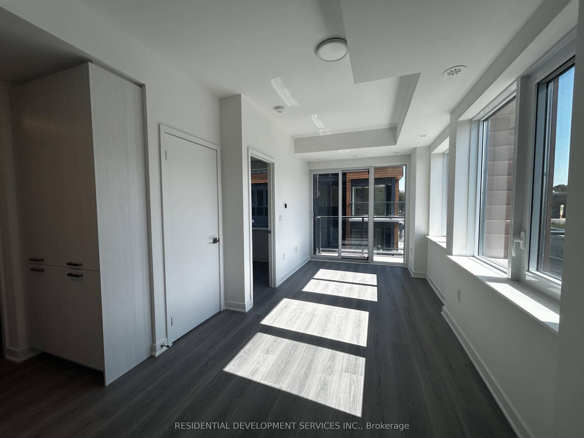 69 Curlew Drive 124 #124, Toronto — Condo Town for sale, photo 1