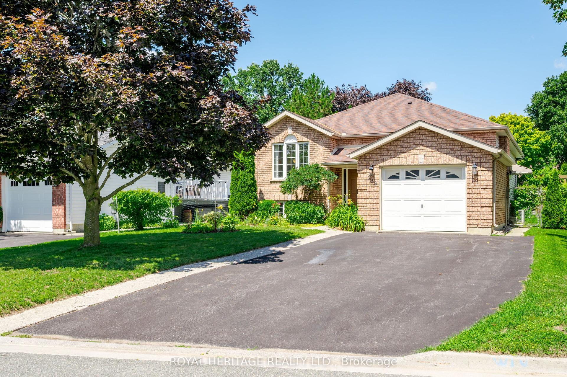 258 Franmor Drive, Peterborough — Detached for sale, photo 1