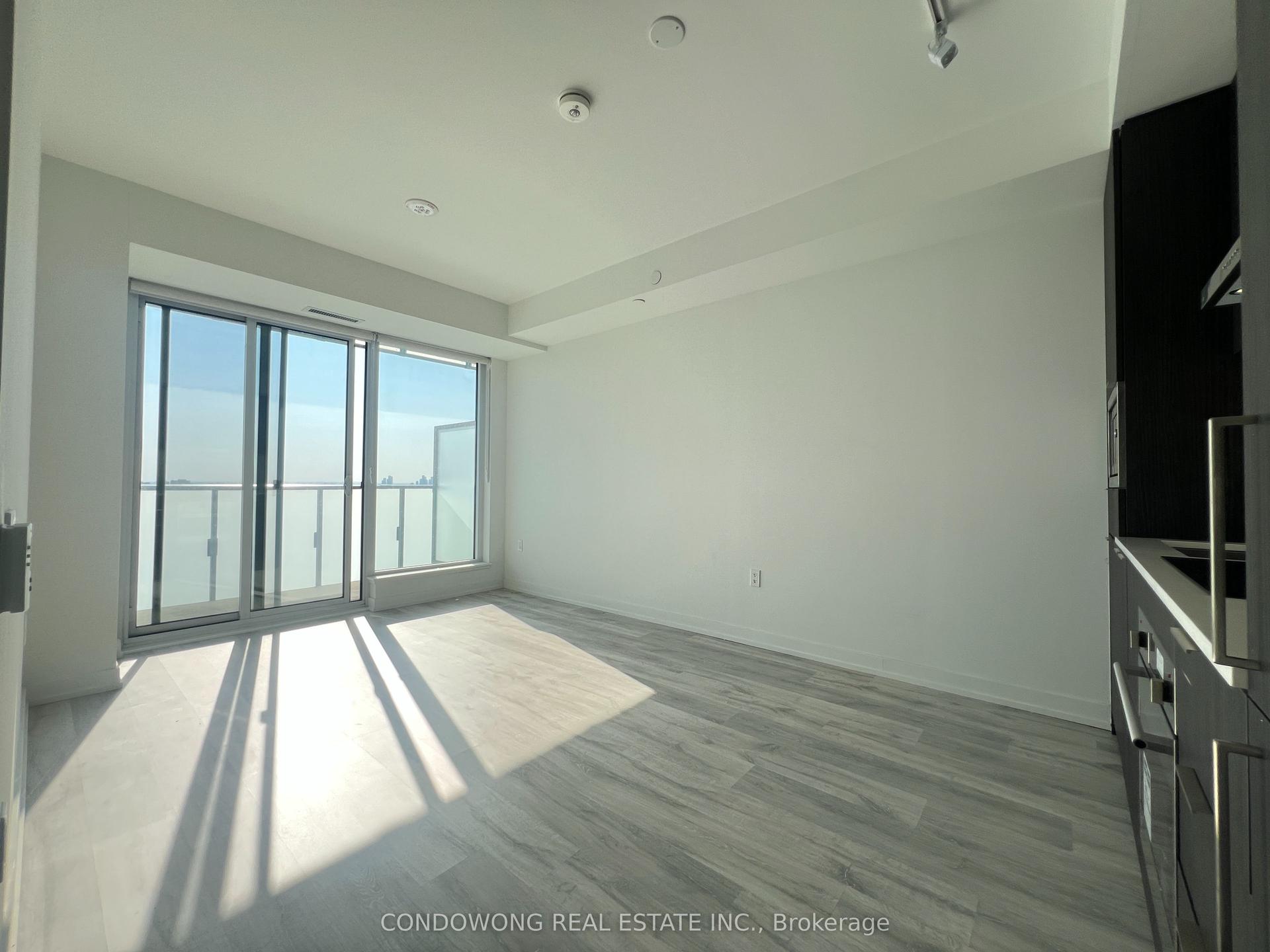 8 Olympic Garden Drive S2407 #S2407, Toronto — Condo for lease, photo 1