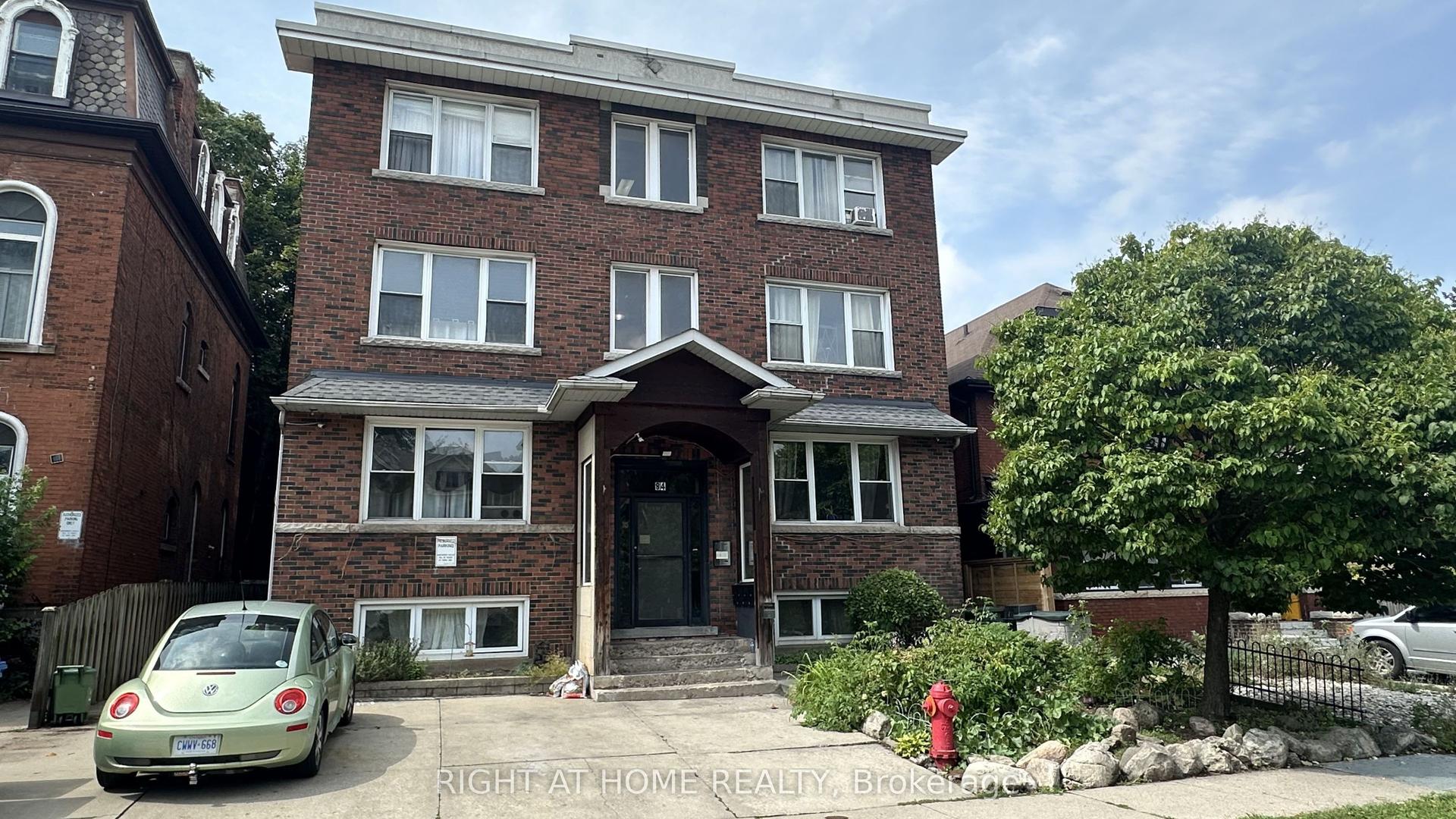 84 Proctor Boulevard, Hamilton — Multiplex for sale, photo 1