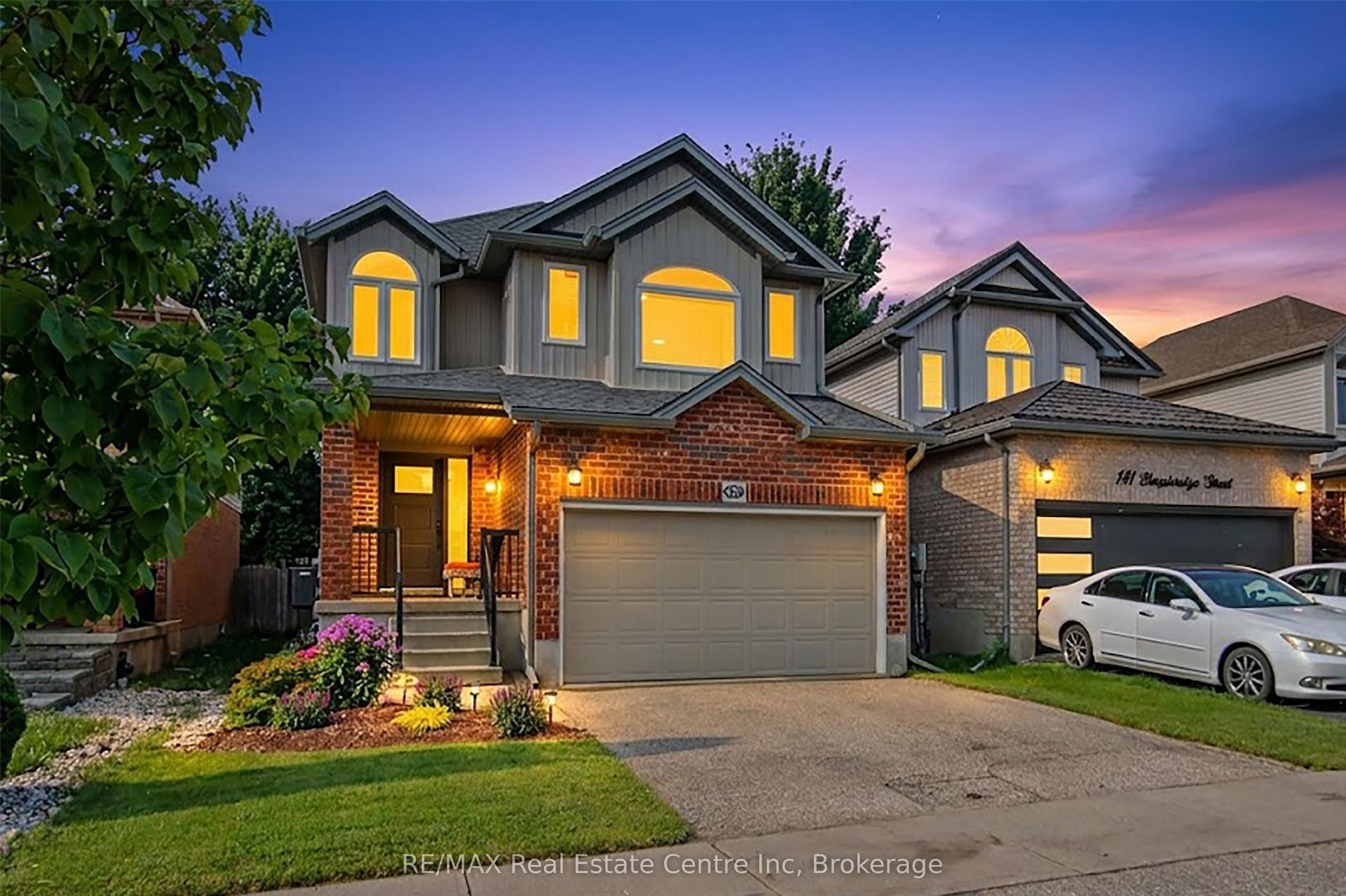 137 Steepleridge Street, Kitchener — Detached for sale, photo 1