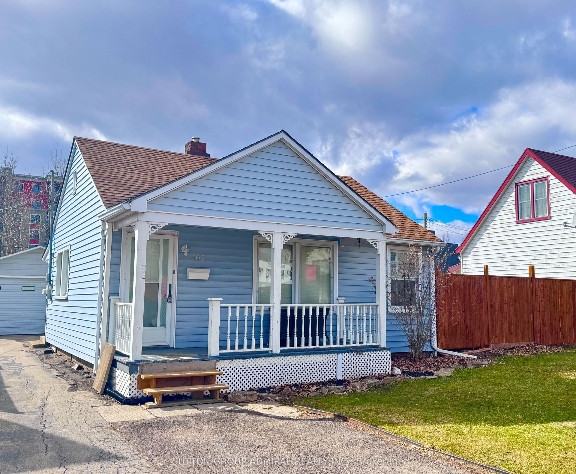 305 Crowland Avenue, Welland — Detached for sale, photo 1