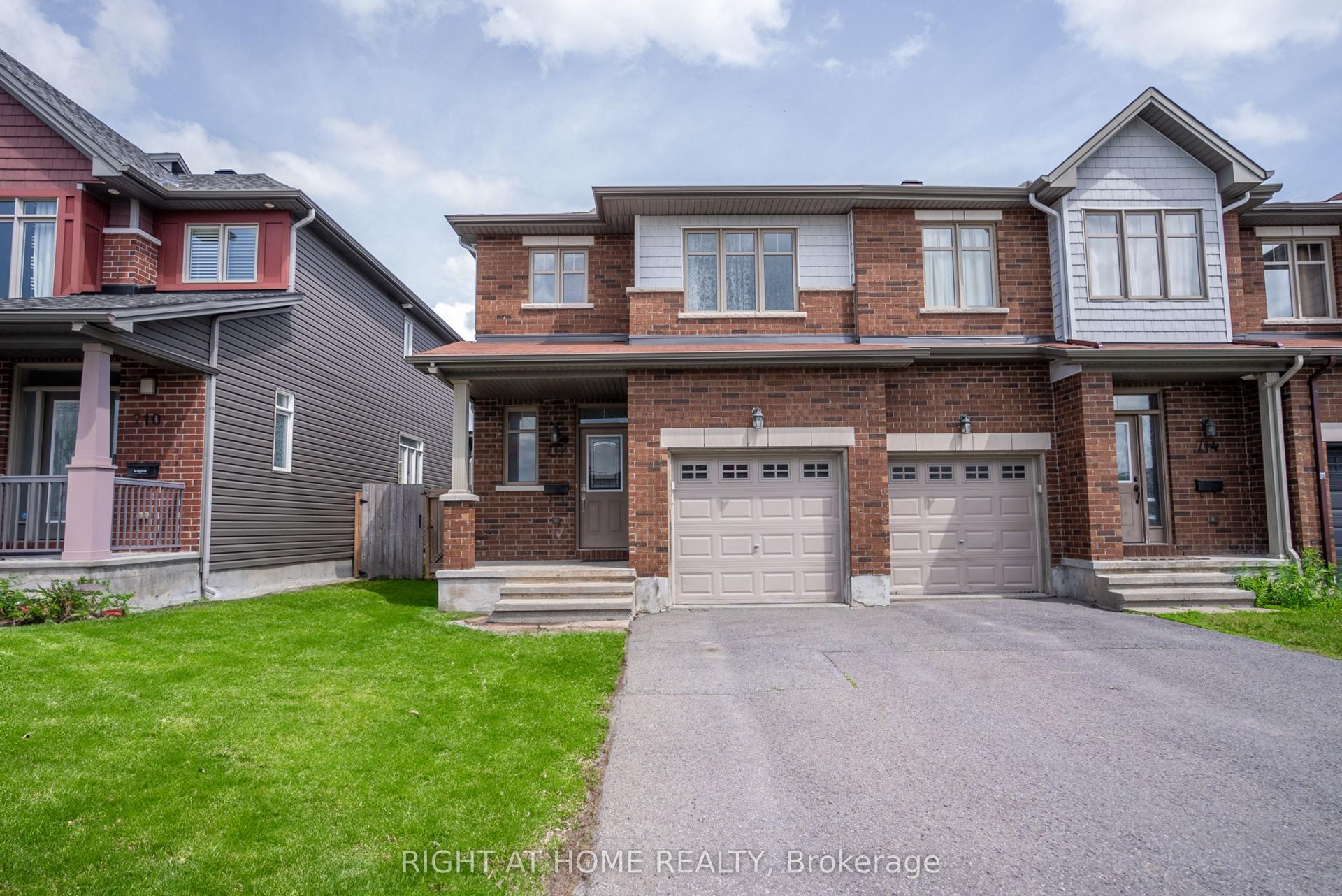 712 Brian Good Avenue — photo 1