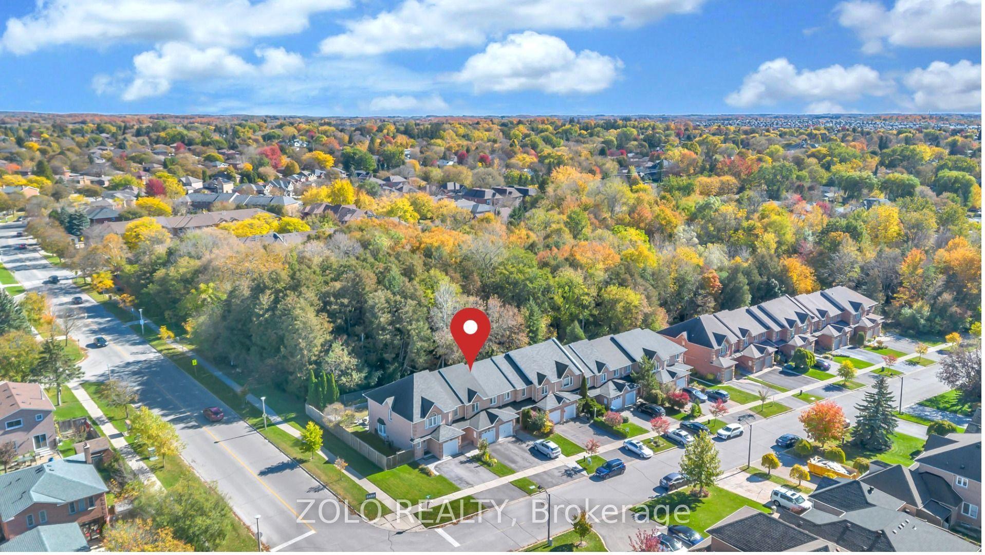 215 Park Drive, Whitchurch-Stouffville — Townhouse for sale, photo 1