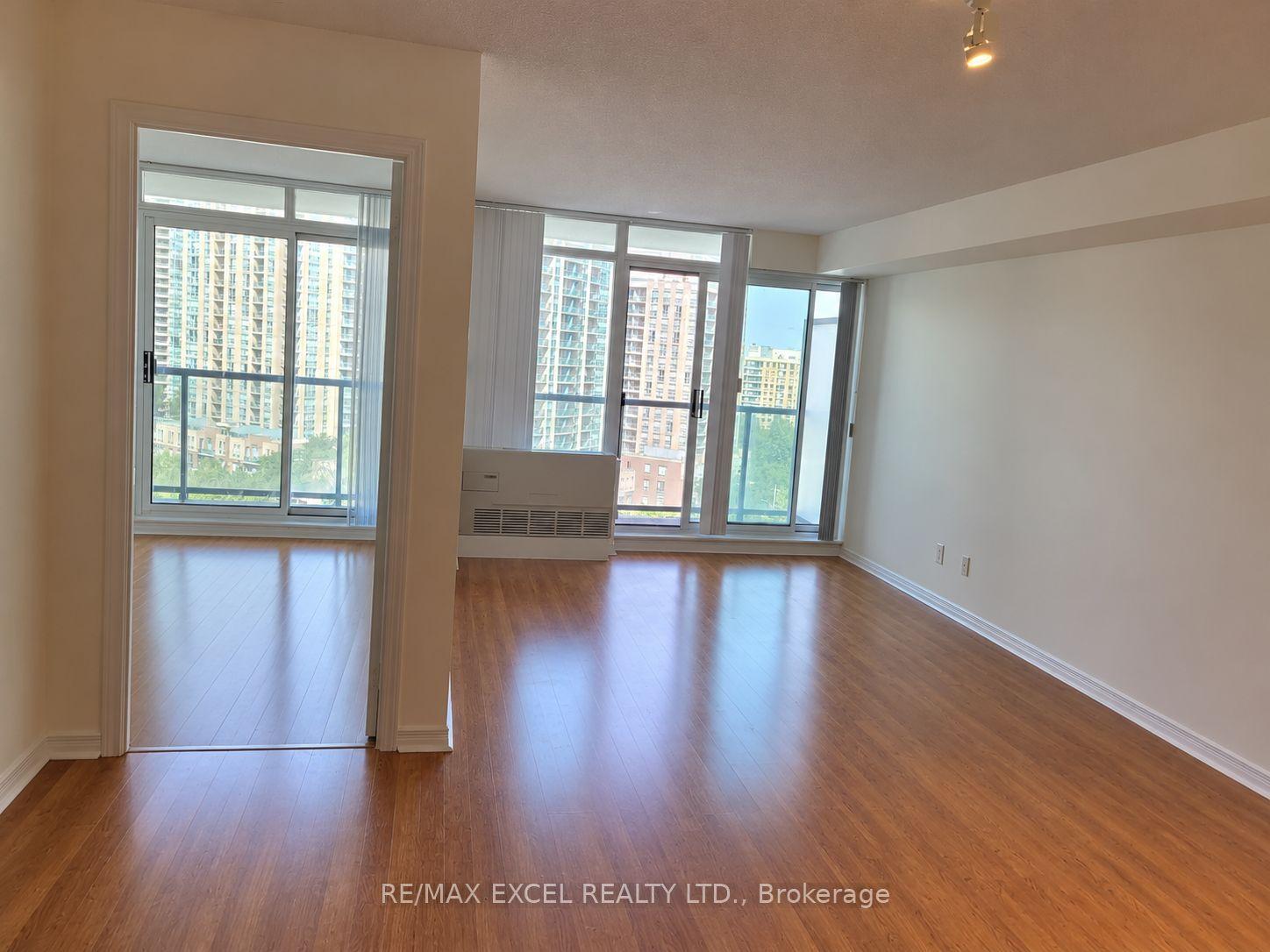 5500 Yonge Street 2011 #2011, Toronto — Condo for lease, photo 1