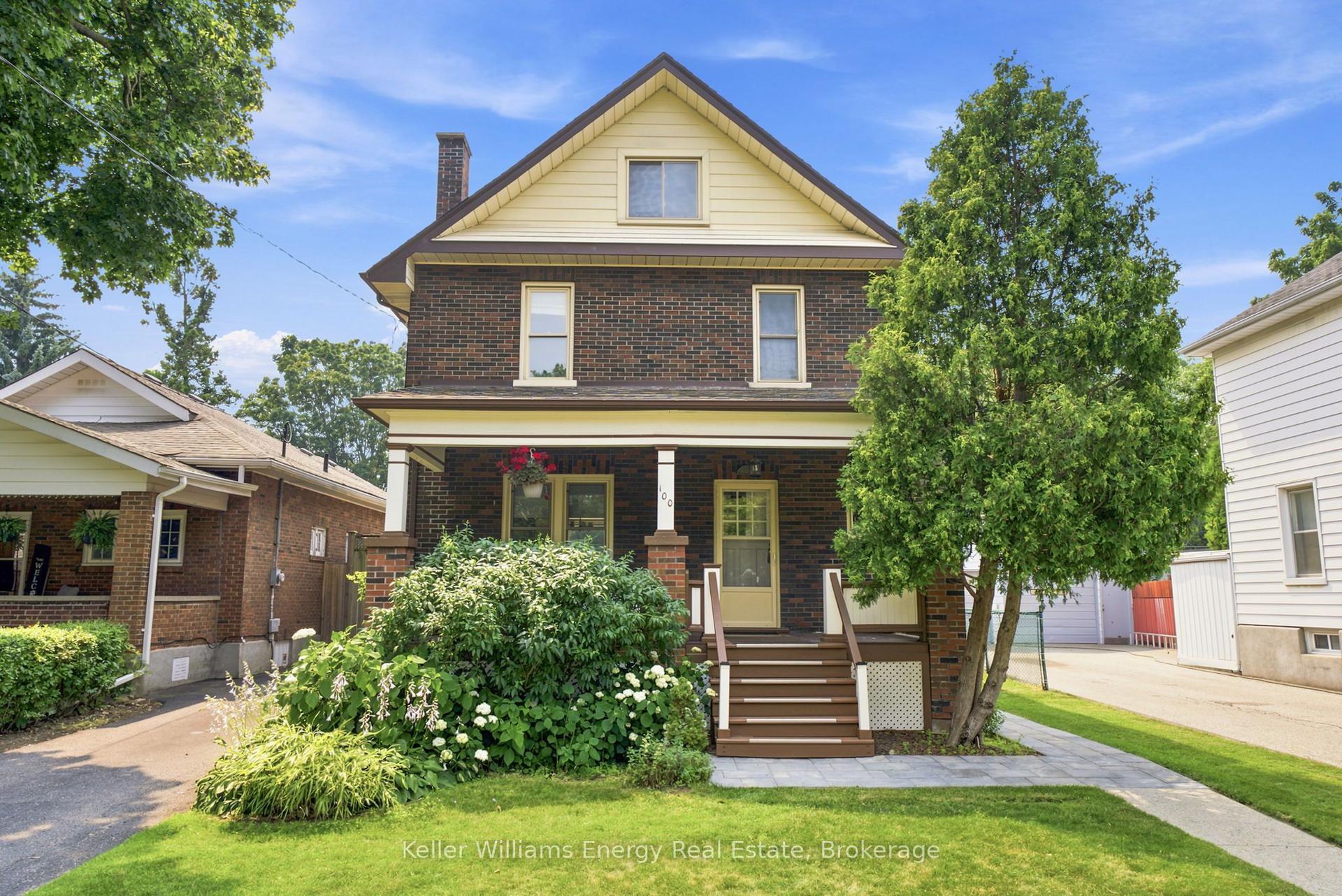 100 Burk Street, Oshawa — Detached for sale, photo 1
