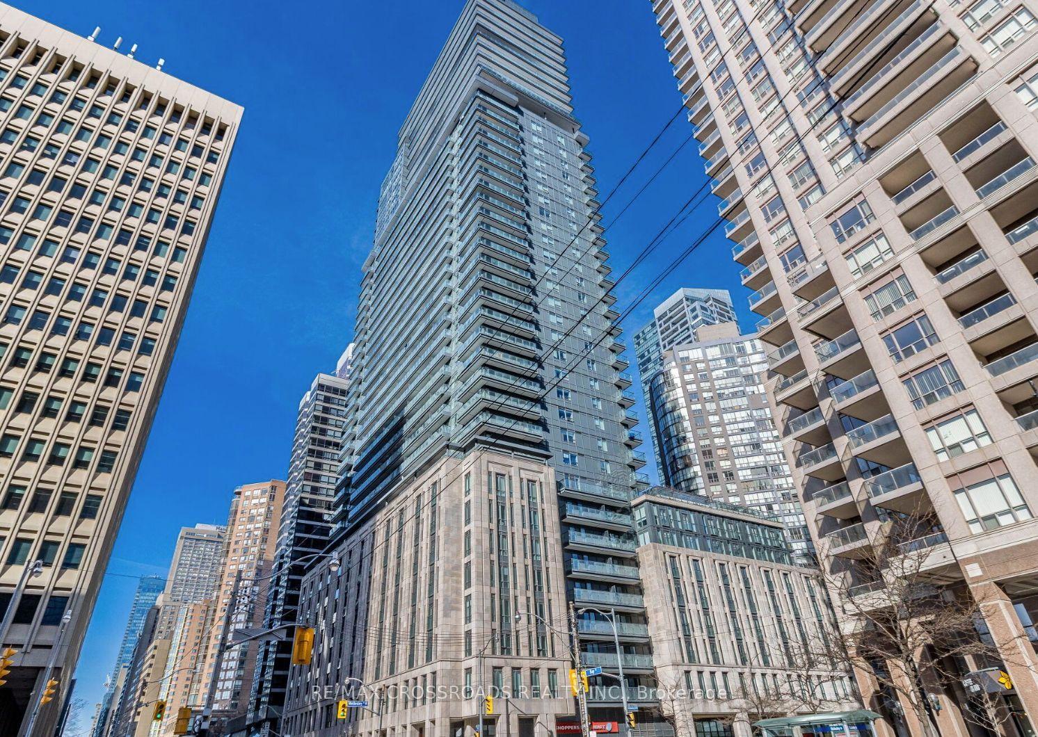 955 Bay Street 521 #521 — photo 1