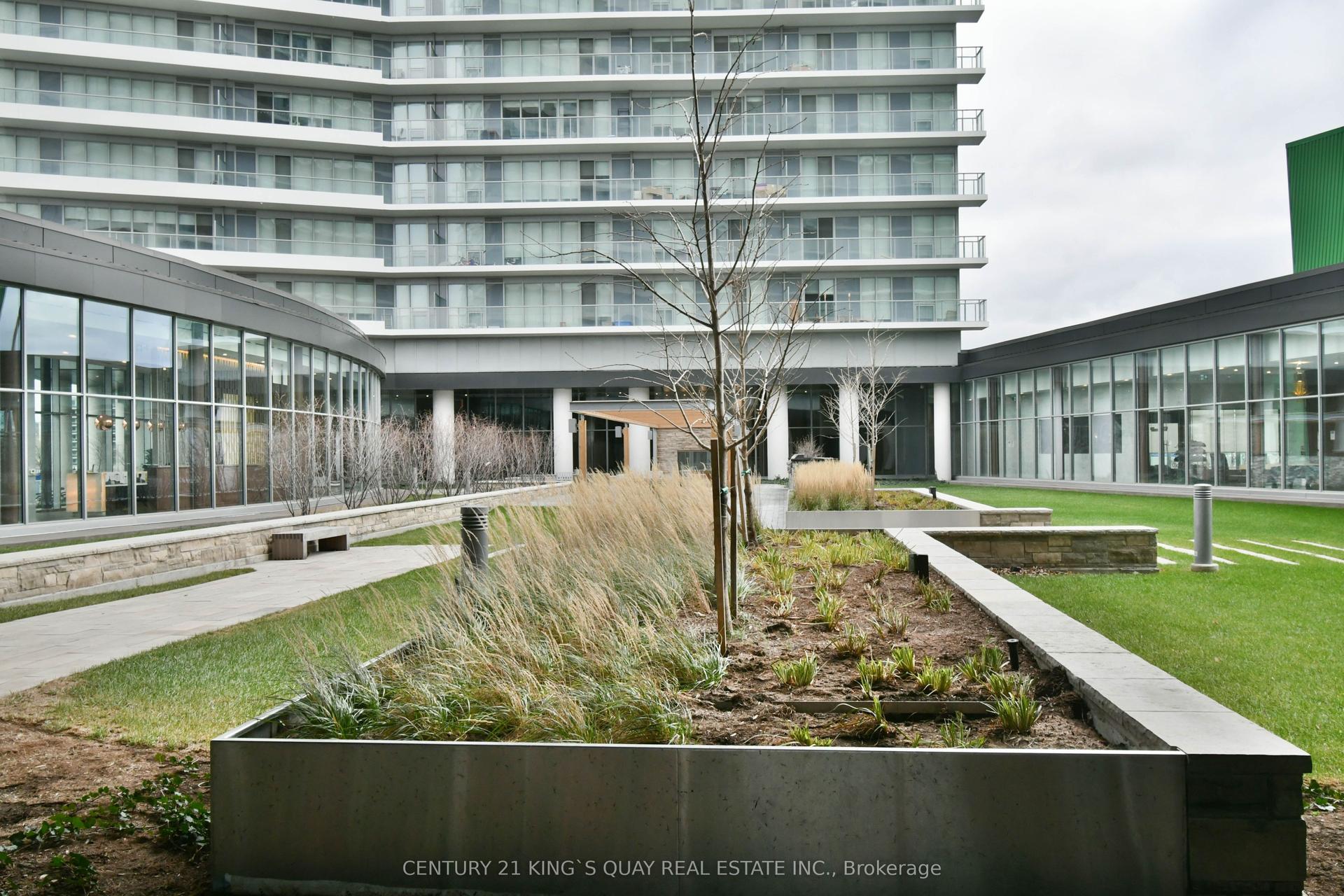 115 McMahon Drive 1206 #1206, Toronto — Condo for lease, photo 1