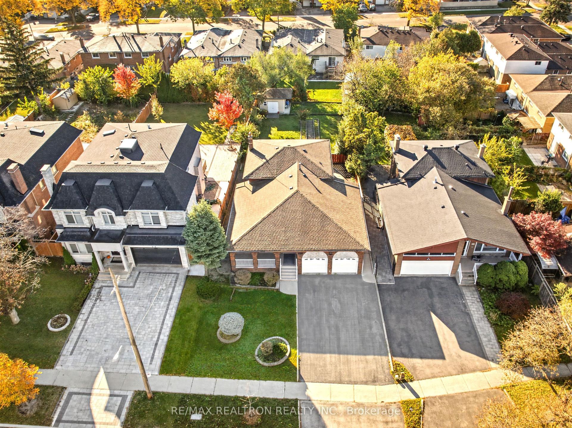 163 Old Sheppard Avenue, Toronto — Detached for sale, photo 1