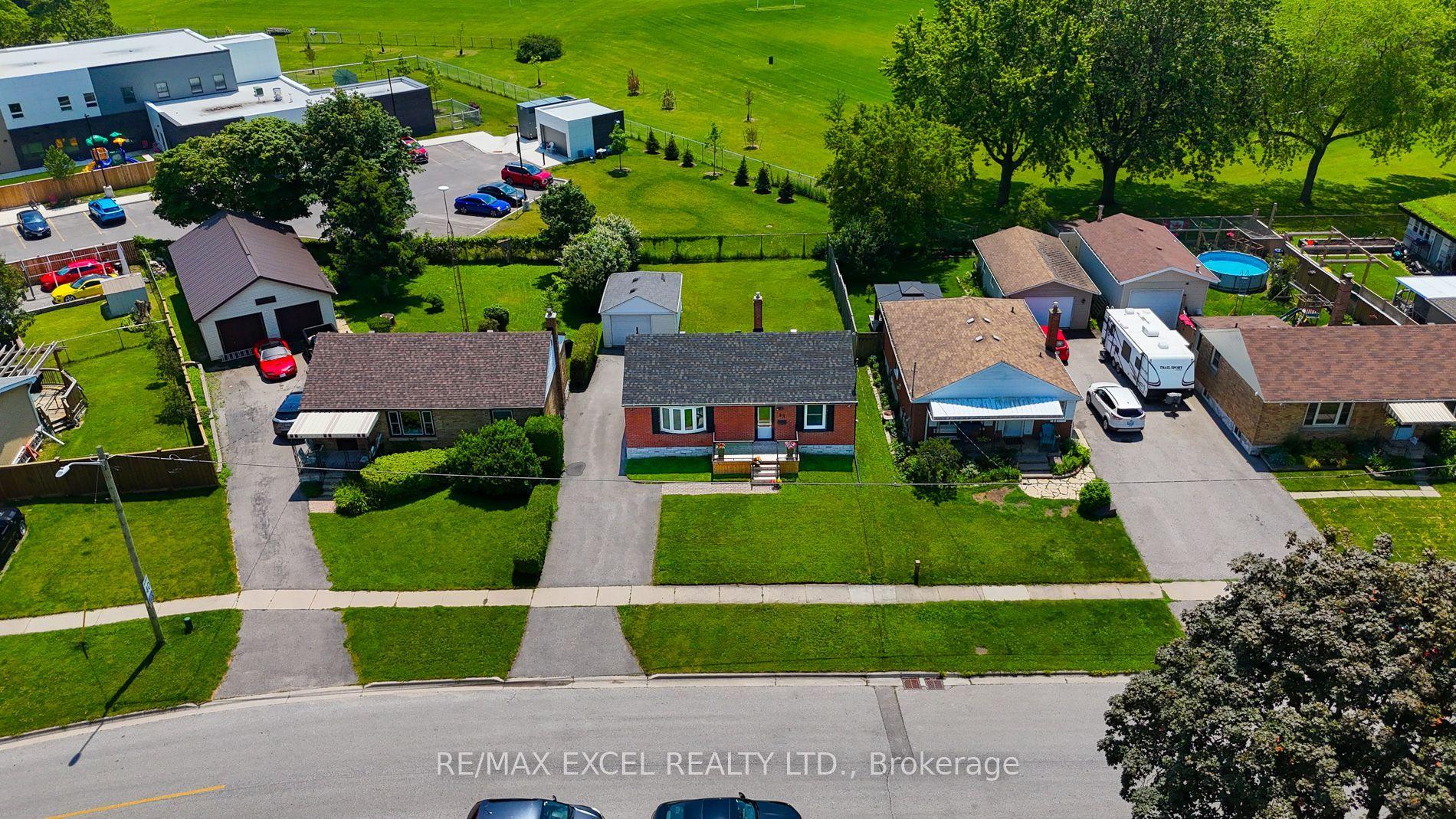 23 Kawartha Avenue, Oshawa — Detached for lease, photo 1