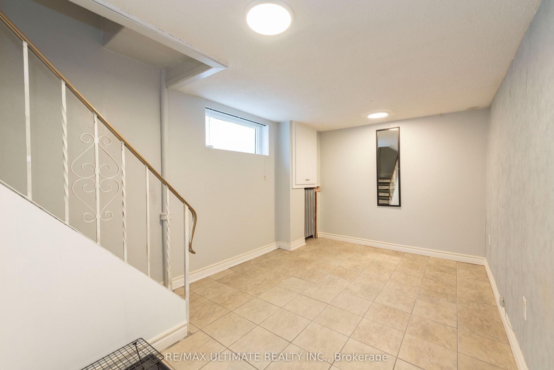 7 Joanith Lower Drive — photo 1