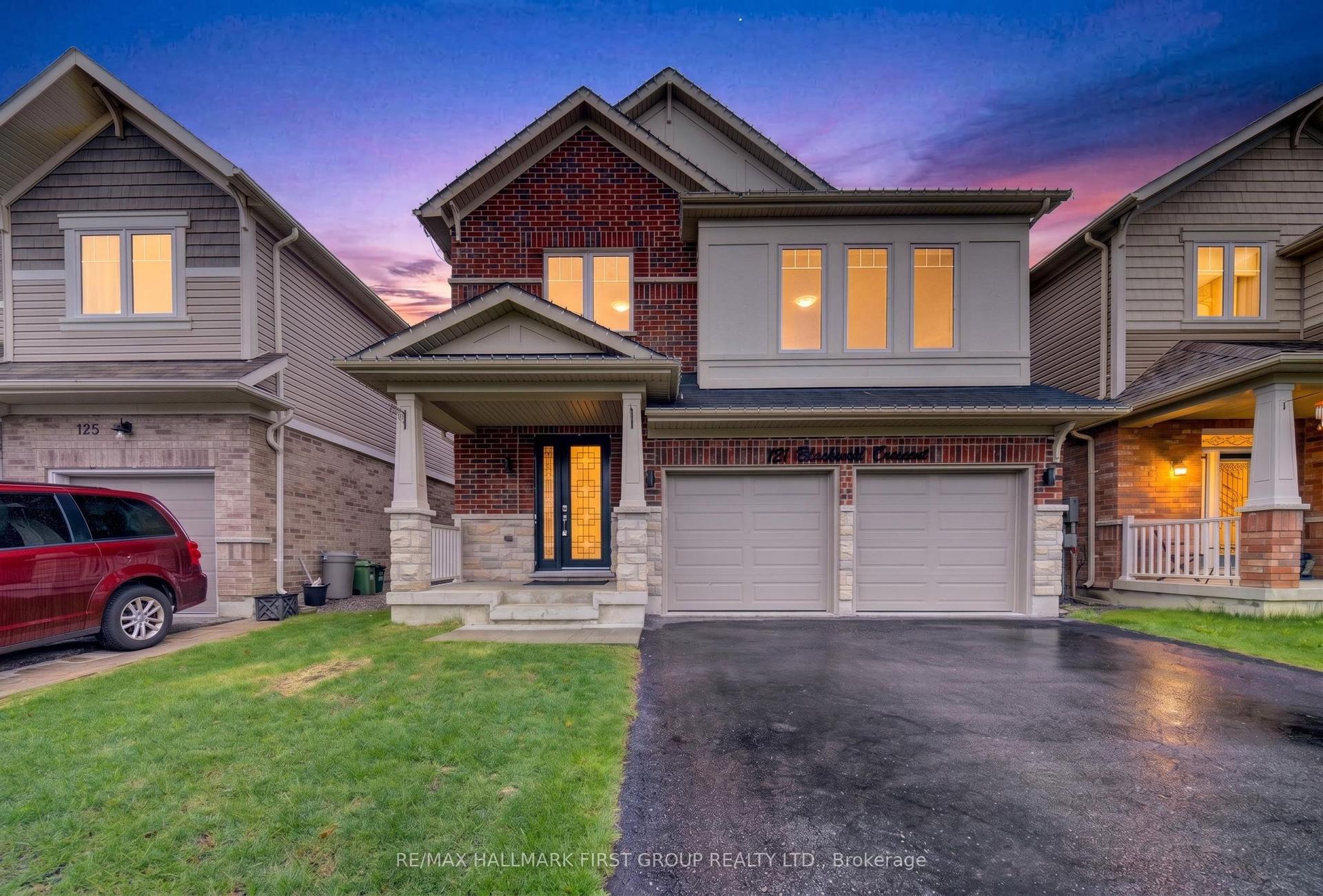 121 Blackwell Crescent, Oshawa — Detached for sale, photo 1