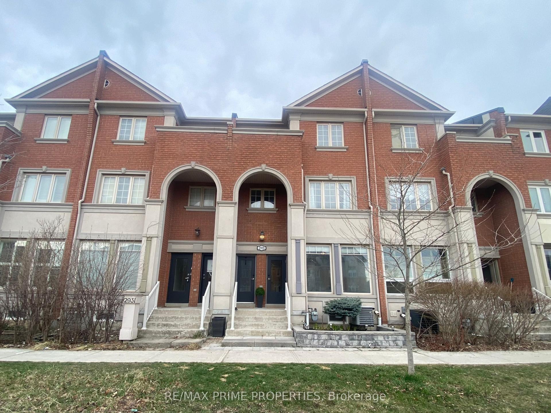 2929 Bur Oak Avenue Main #Main — photo 1