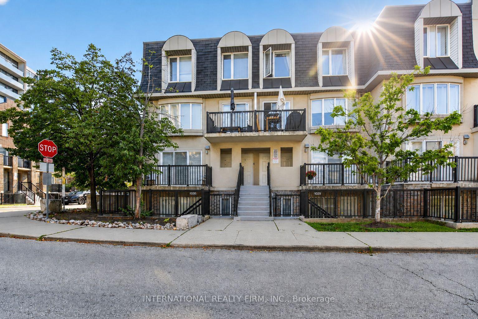 65 George Appleton Way 2076 #2076, Toronto — Condo Town for lease, photo 1