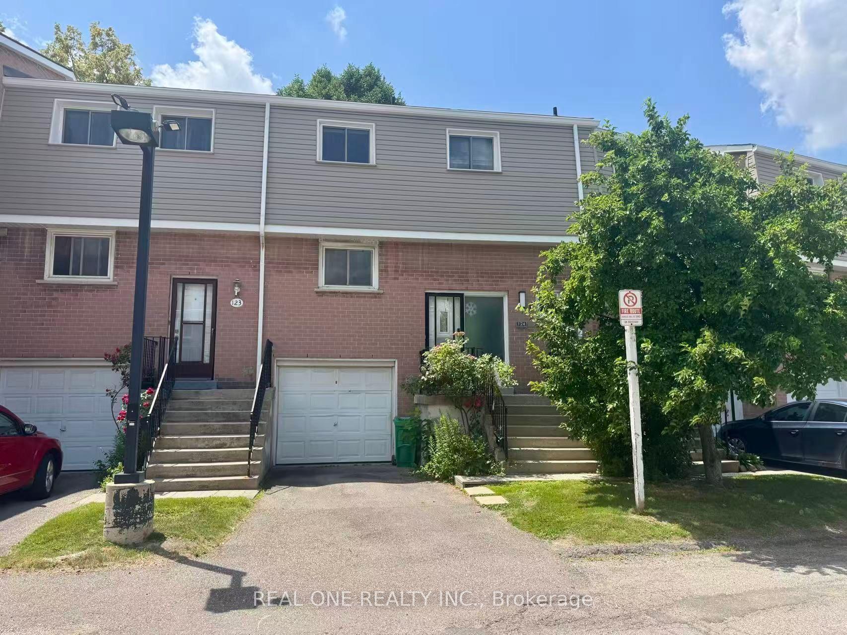 400 Mississauga Valley Boulevard 124 #124, Mississauga — Condo Town for lease, photo 1