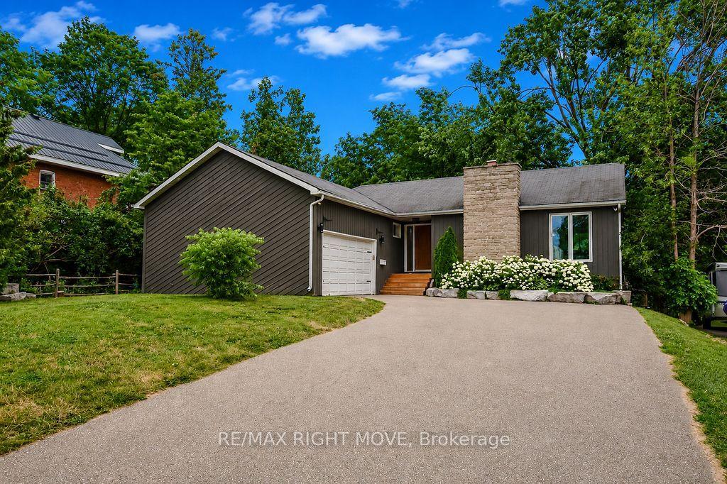 18 Creighton Street, Ramara — Detached for sale, photo 1