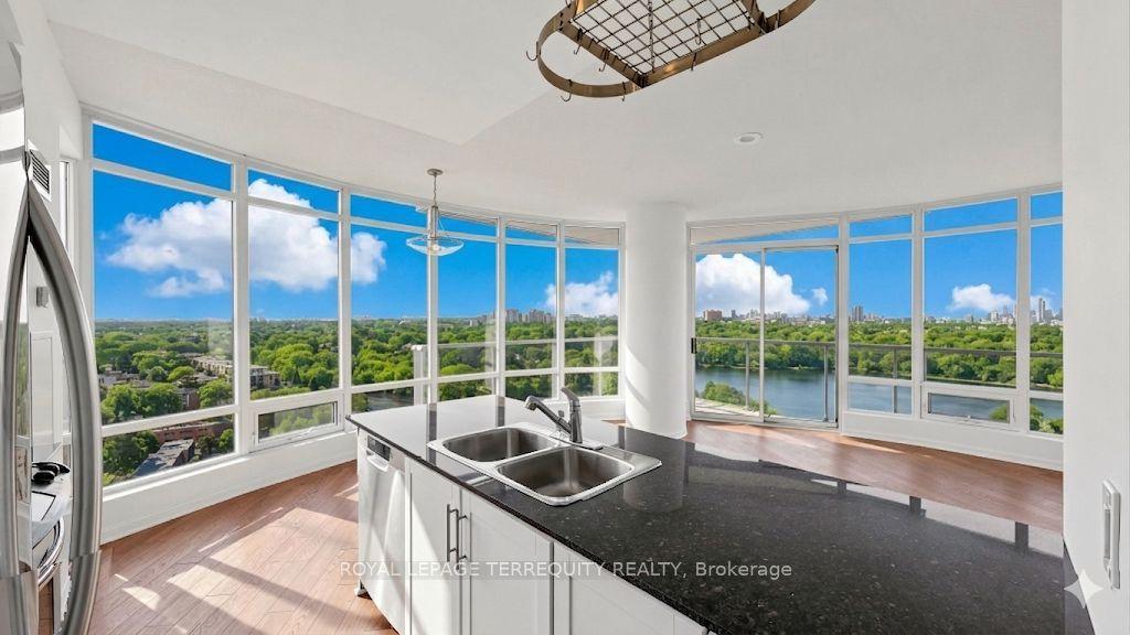 15 Windermere Avenue 2205 #2205, Toronto — Condo for sale, photo 1