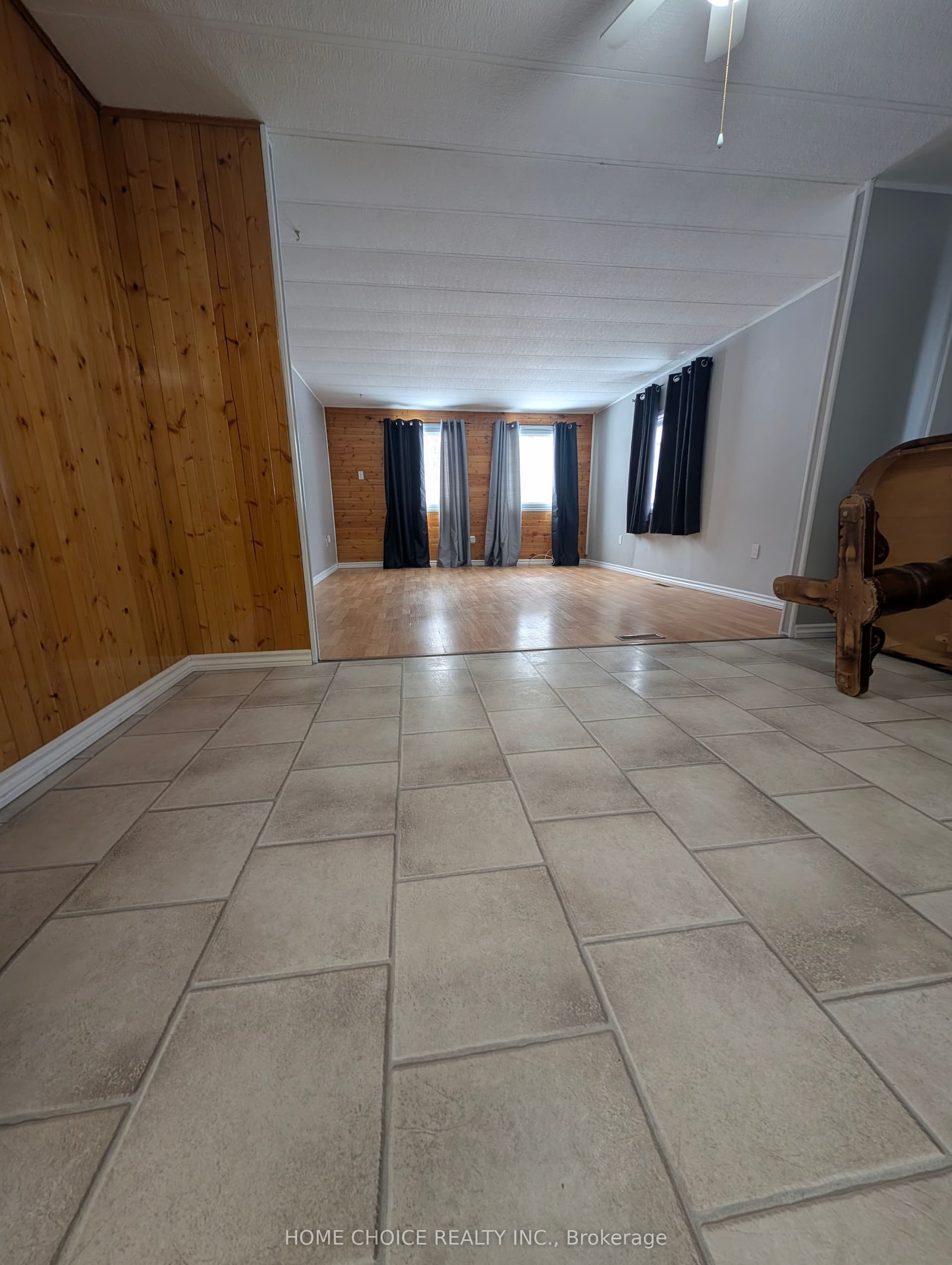 150 Burnside Drive 19 #19 — photo 1