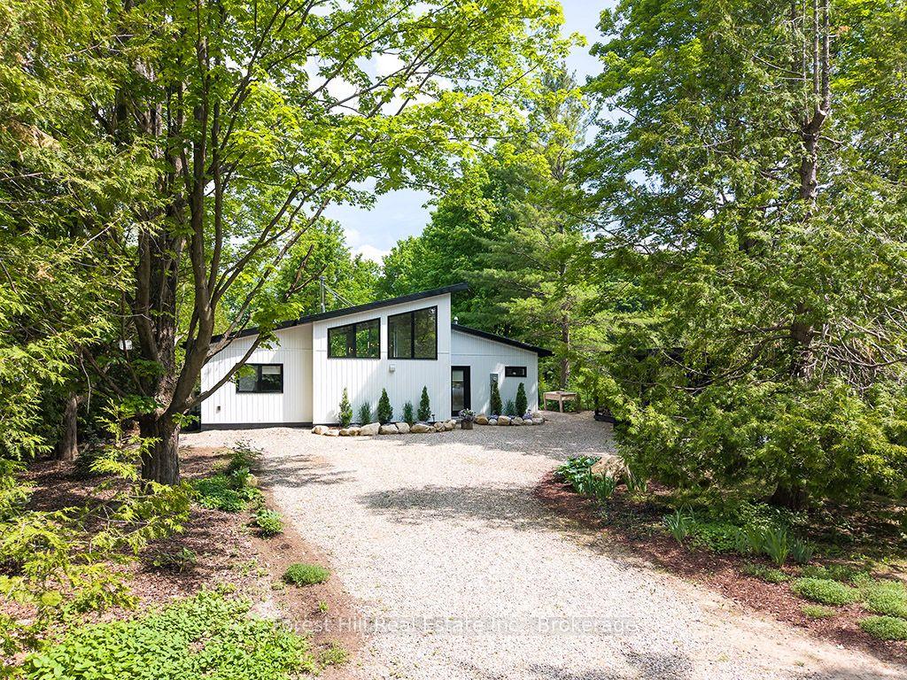 149 Sir William's Lane — photo 1