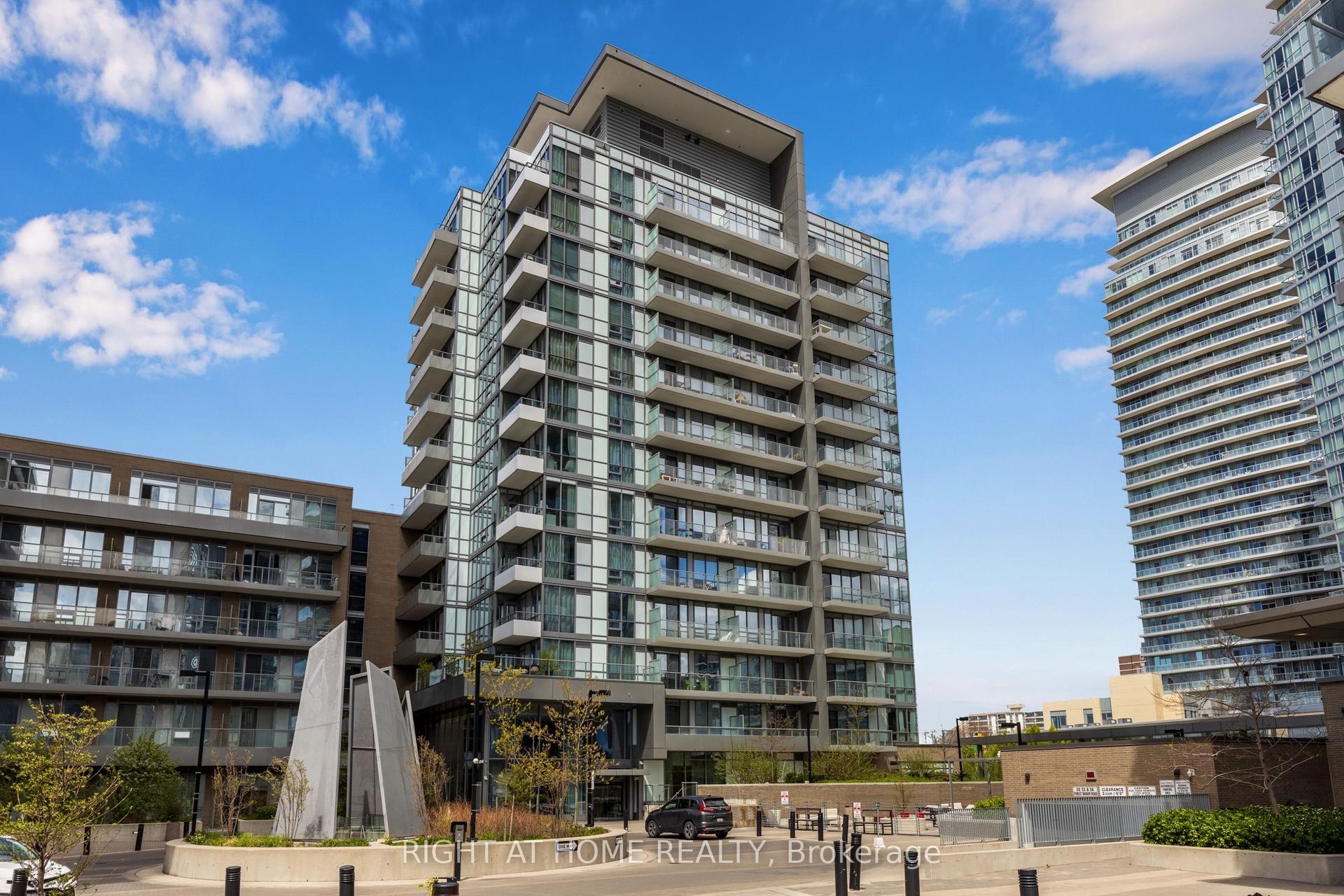 52 Forest Manor Road 108 #108, Toronto — Condo for lease, photo 1