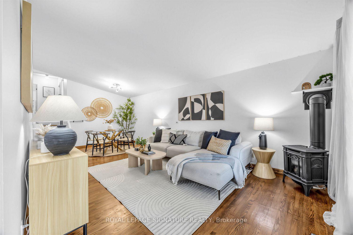 821 Krosno Boulevard, Pickering — Detached for sale, photo 1