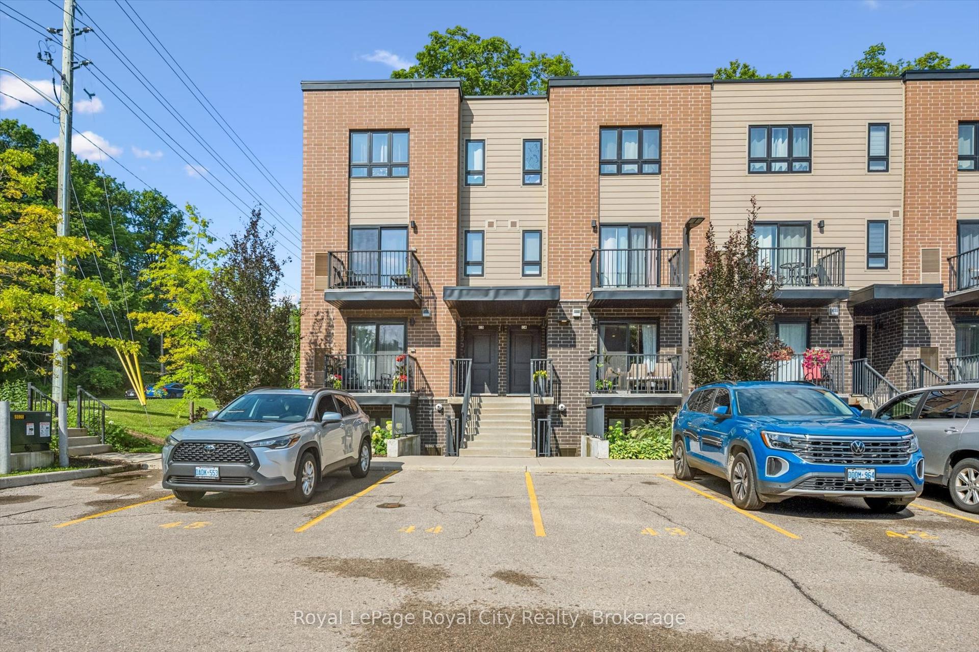 190 Century Hill Drive C1 #C1, Kitchener — Condo Town for lease, photo 1