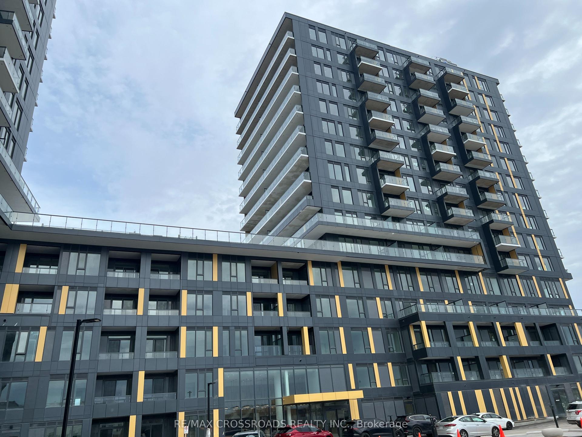 4878 Powers Common 322 #322 — photo 1