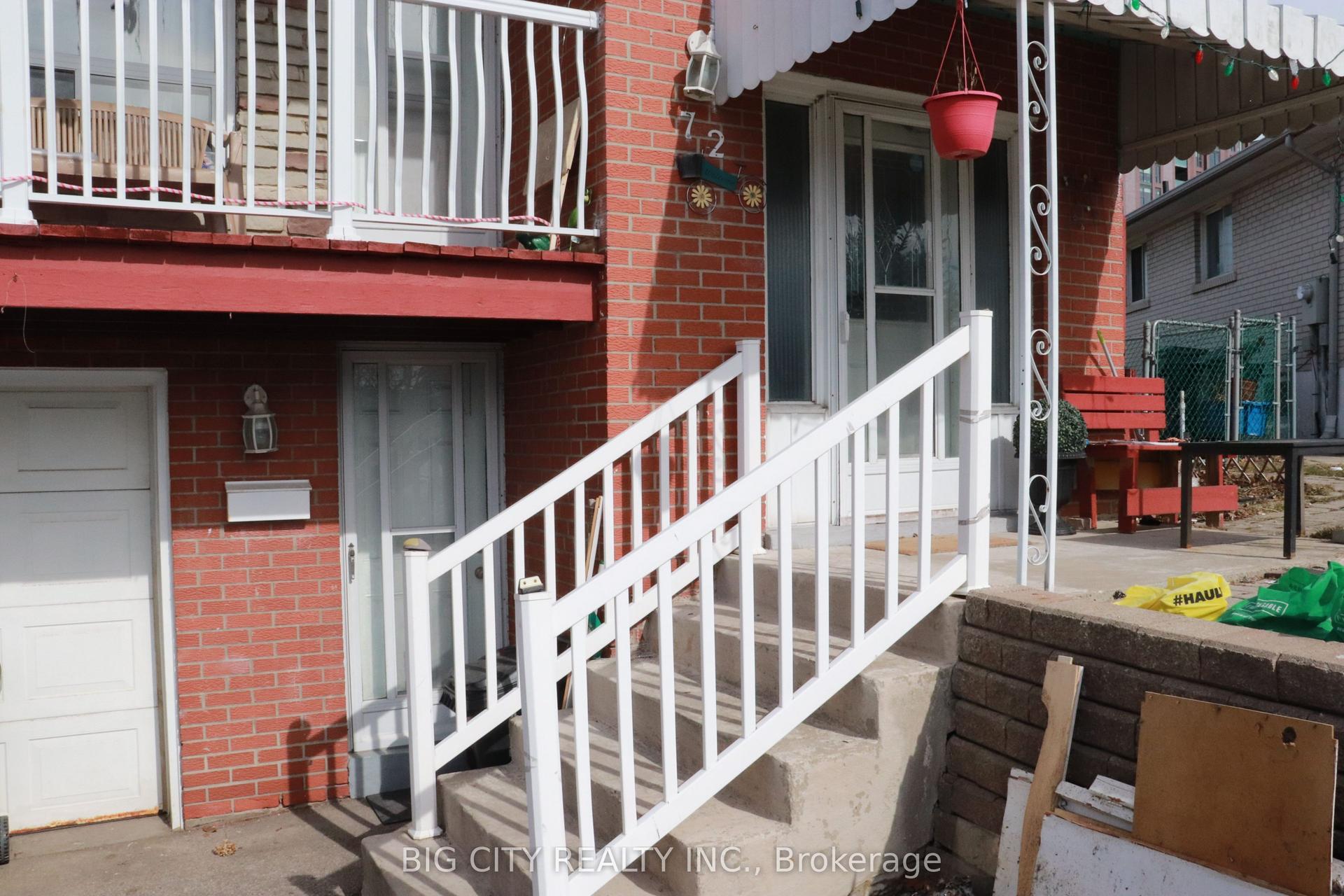 72 Hepscott Terrace Lower #Lower — photo 1