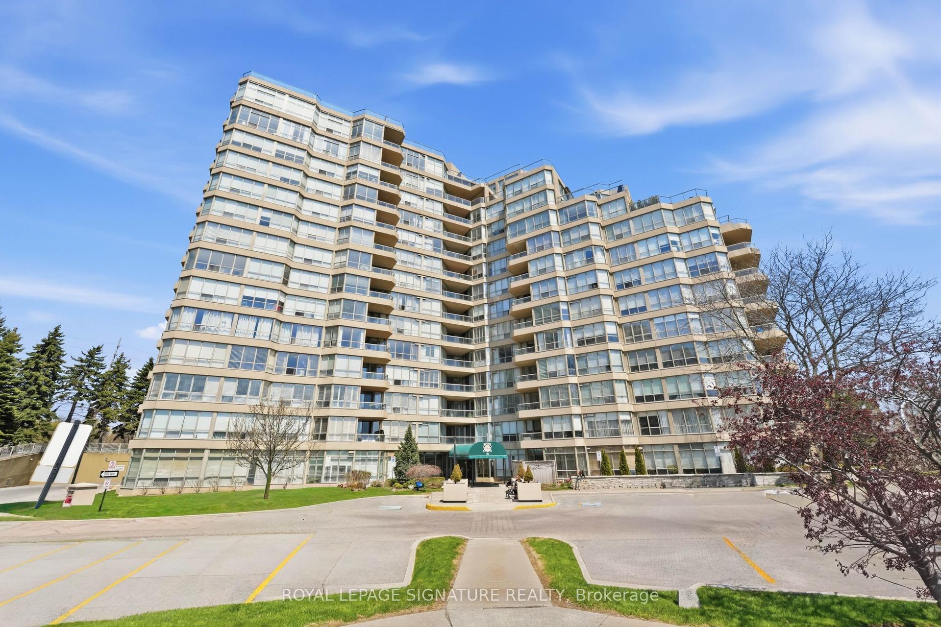 20 Guildwood Parkway PH1 #PH1 — photo 1