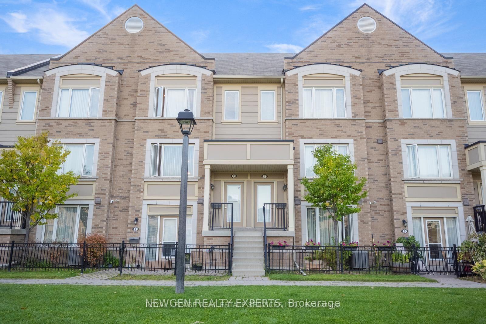 3185 Boxford Crescent 16 #16 — photo 1