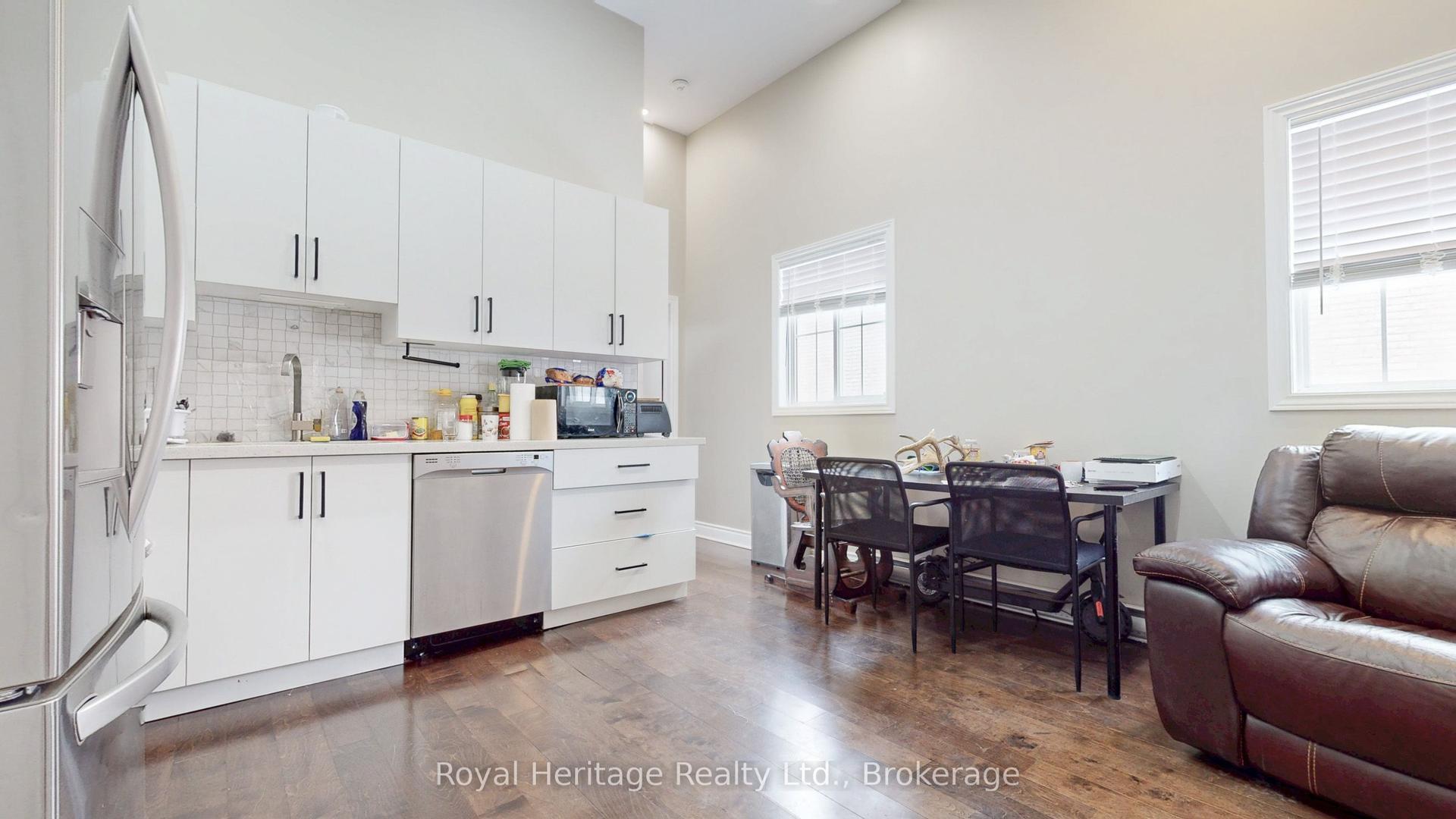 100 Cromwell Avenue 1 #1 — photo 1