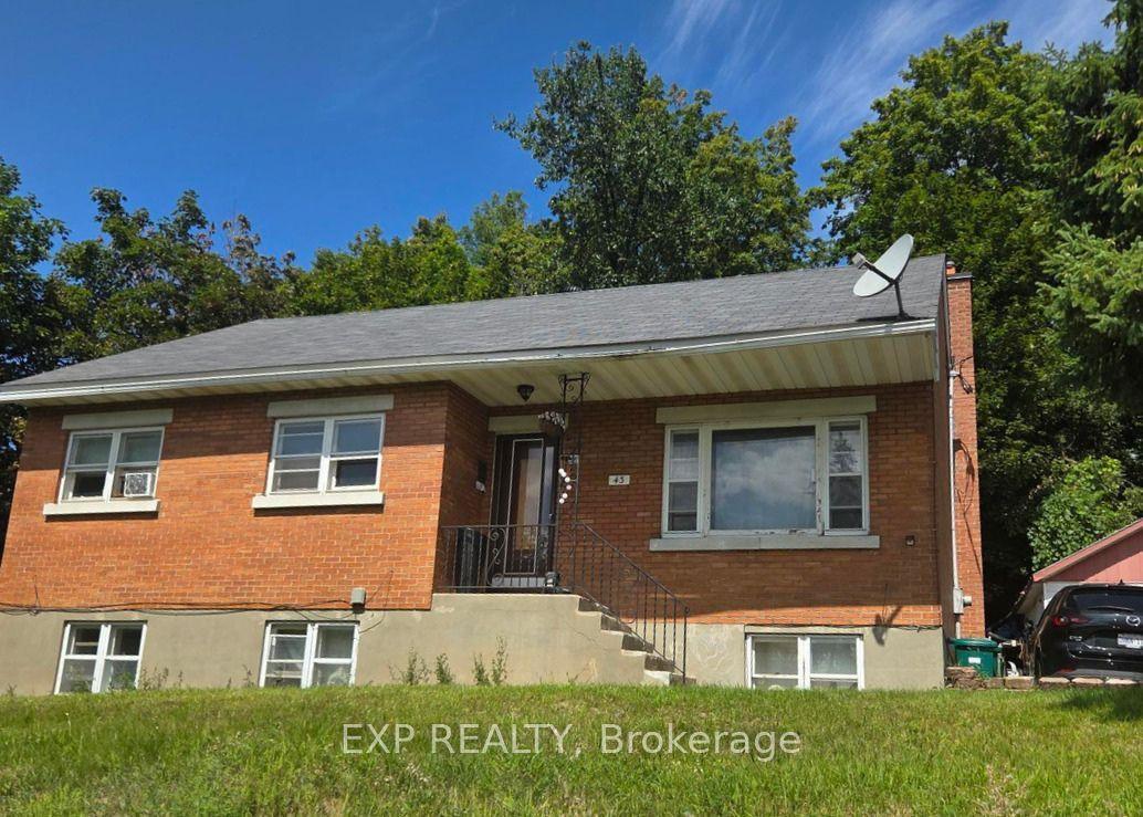 43 Lavergne Street, Vanier and Kingsview Park — Land for sale, photo 1