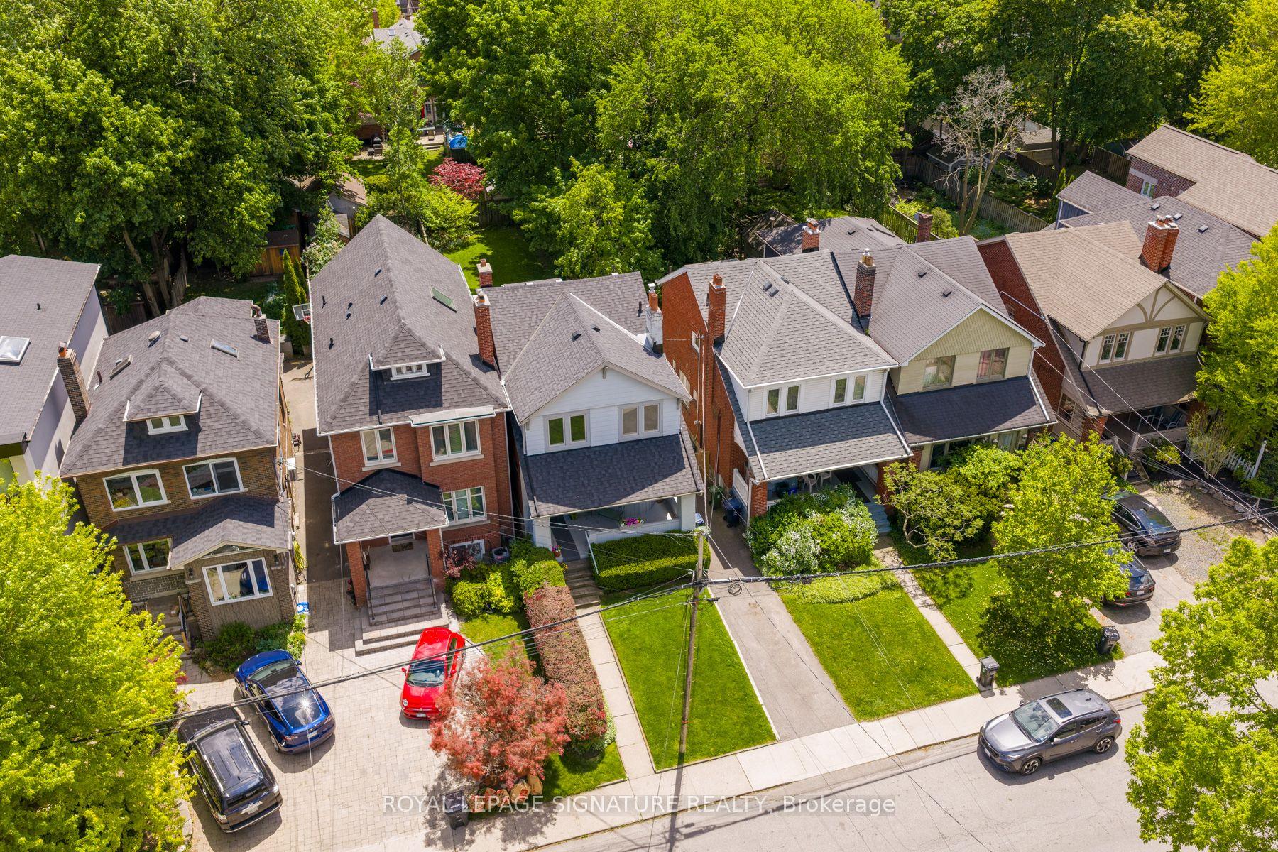101 Deloraine Avenue — photo 1