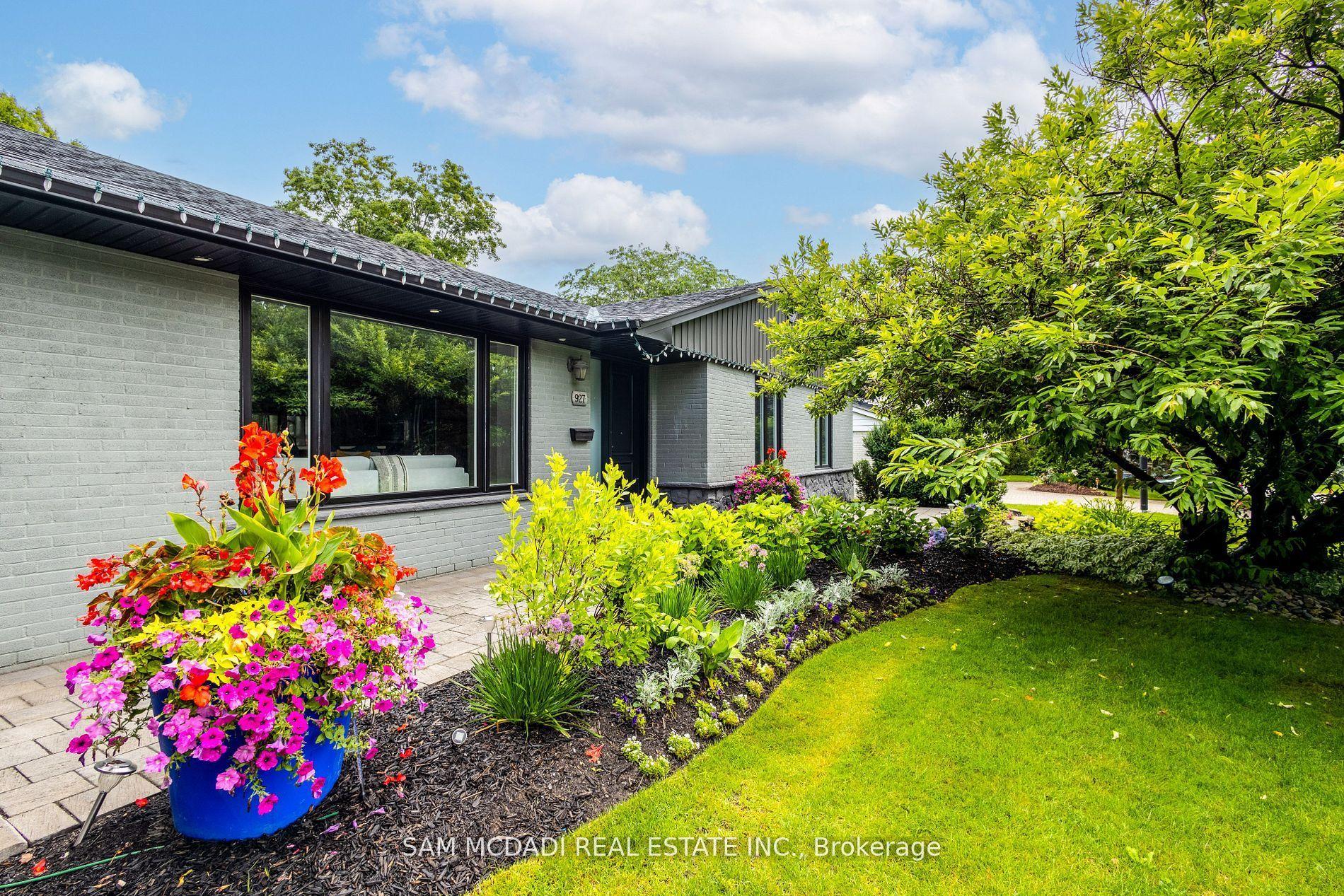 927 Ingersoll Court — photo 1