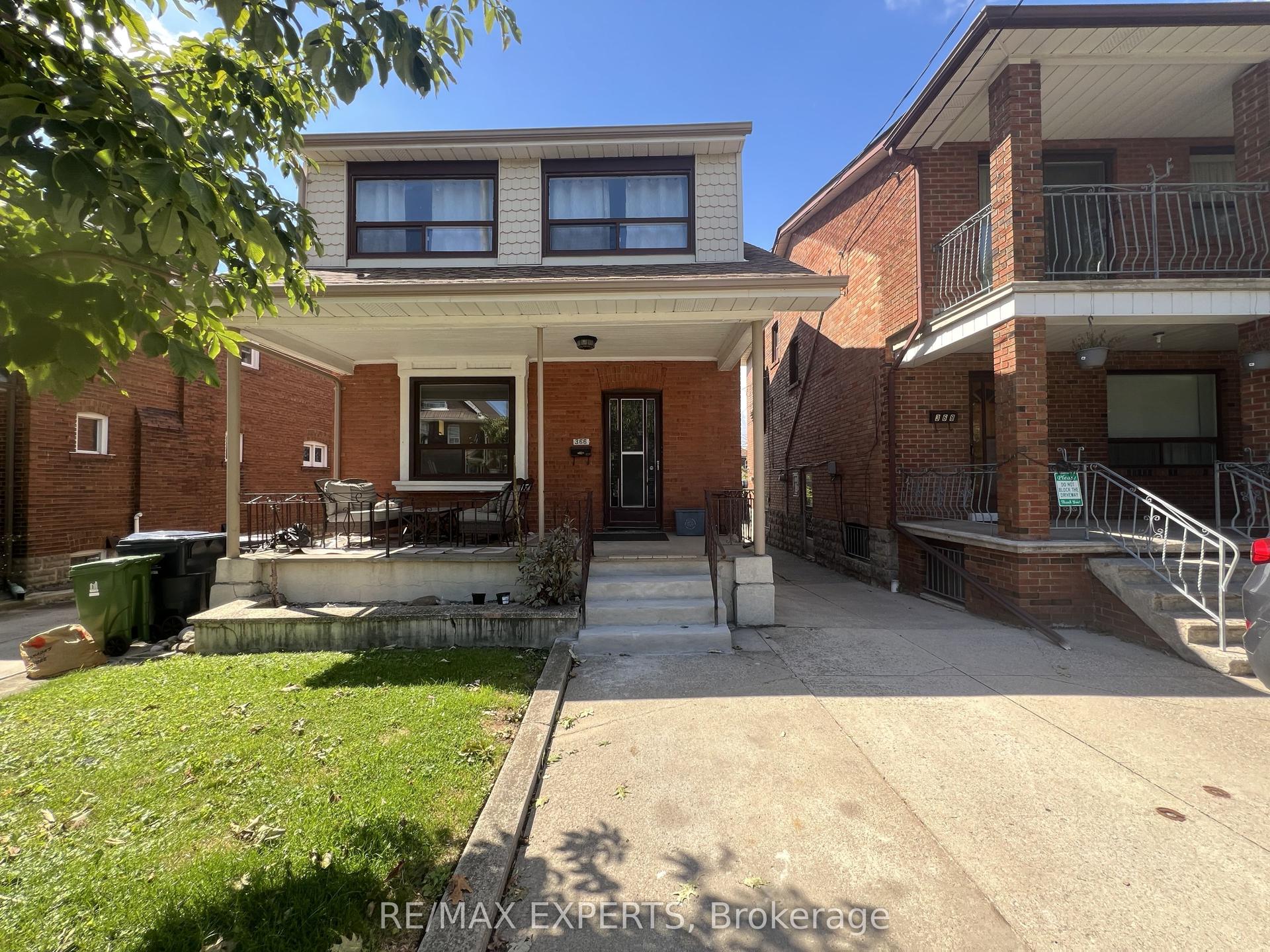 366 Lauder Avenue 2nd Floor #2nd Floor, Toronto — Detached for lease, photo 1