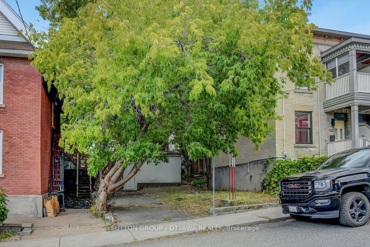 133 Eccles Street — photo 1