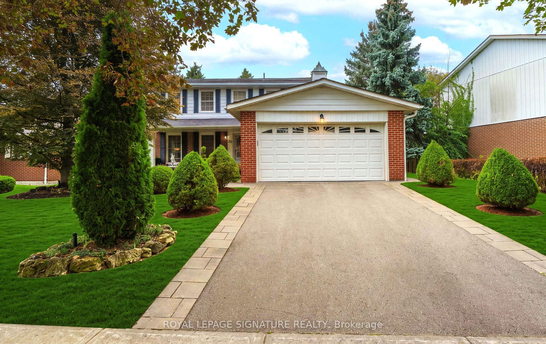 39 Beverly Glen Boulevard, Toronto — Detached for sale, photo 1