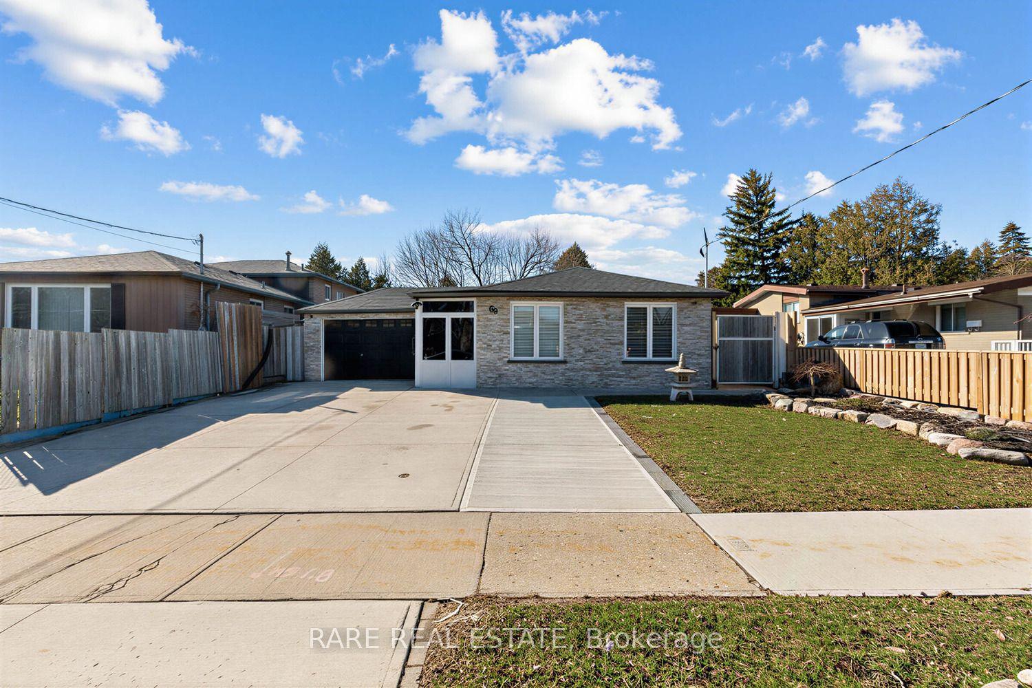 69 Fletcherdon Crescent — photo 1