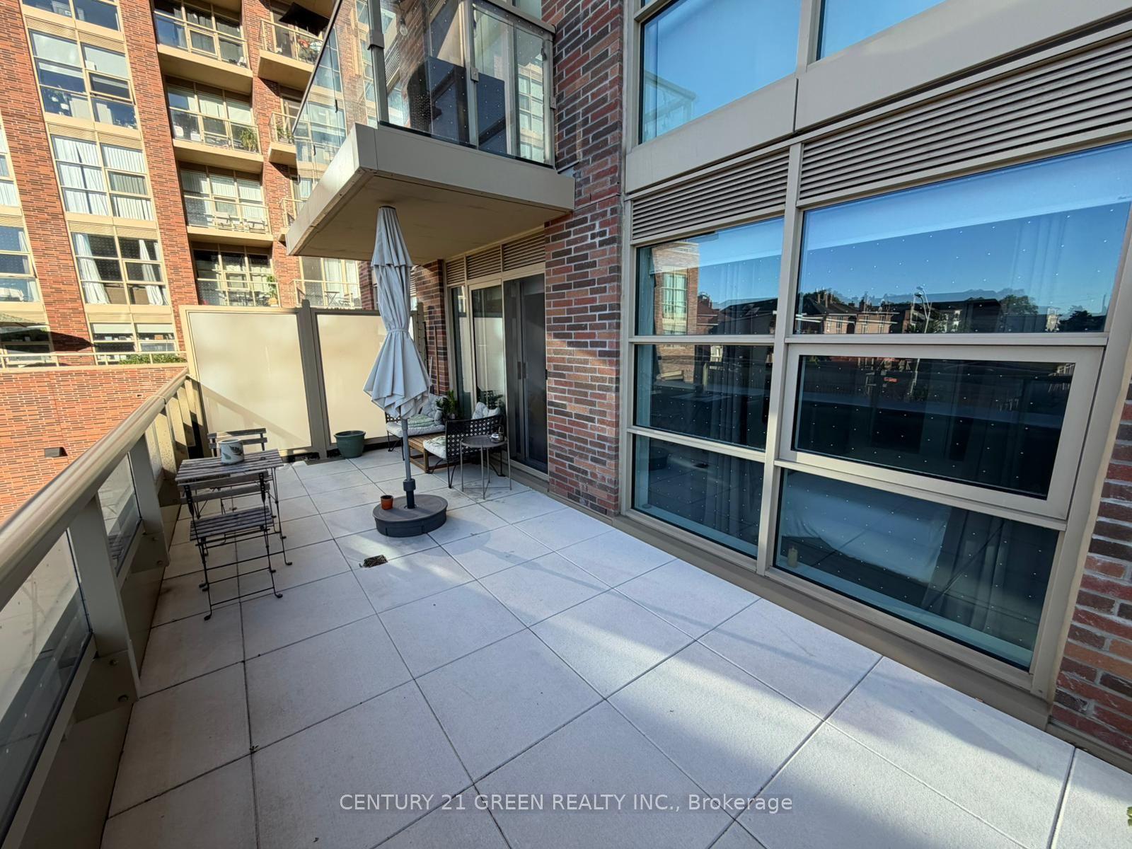 1787 St. Clair Avenue W 201 #201, Toronto — Condo for lease, photo 1