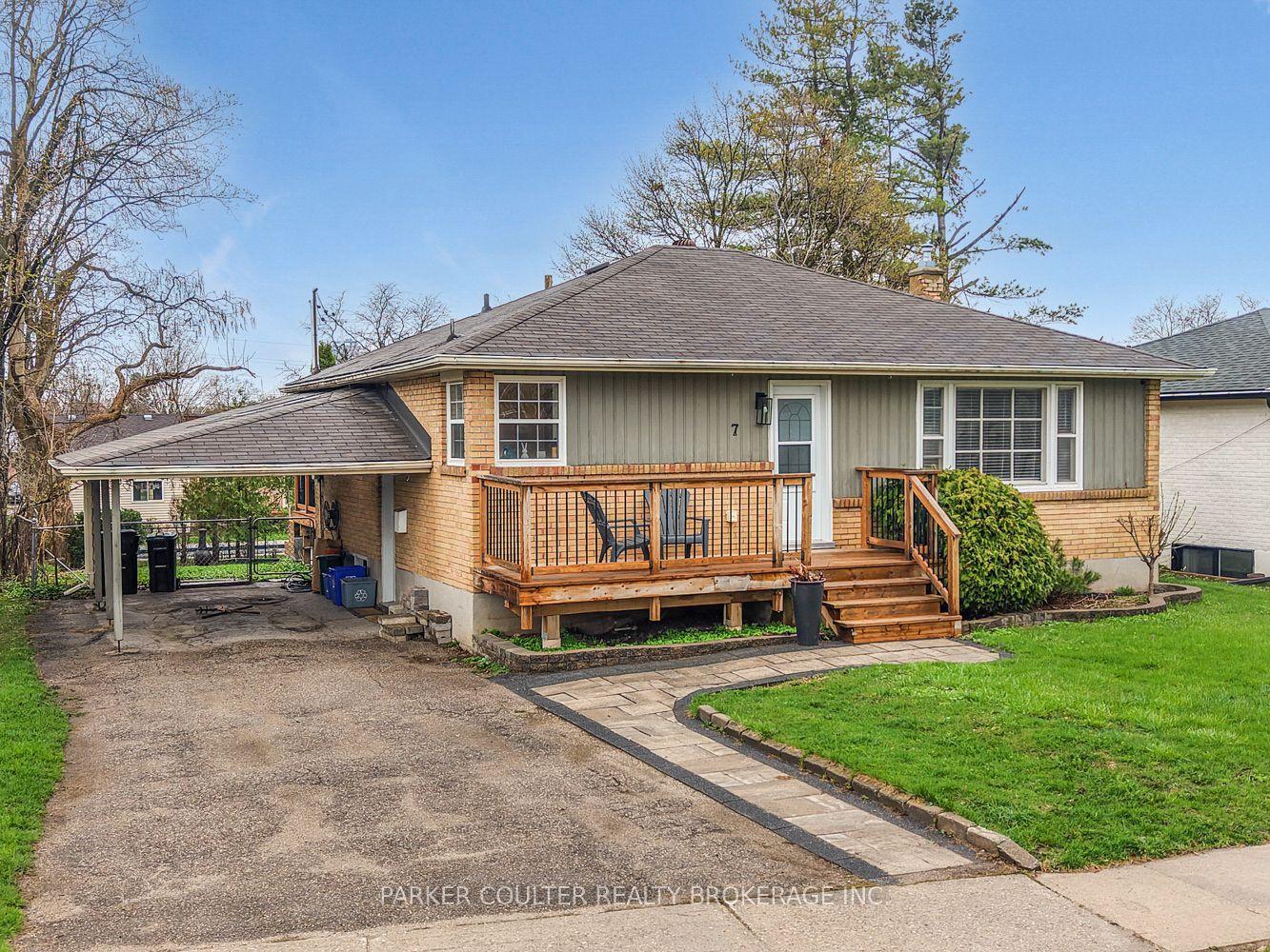 7 Oakley Park Square — photo 1