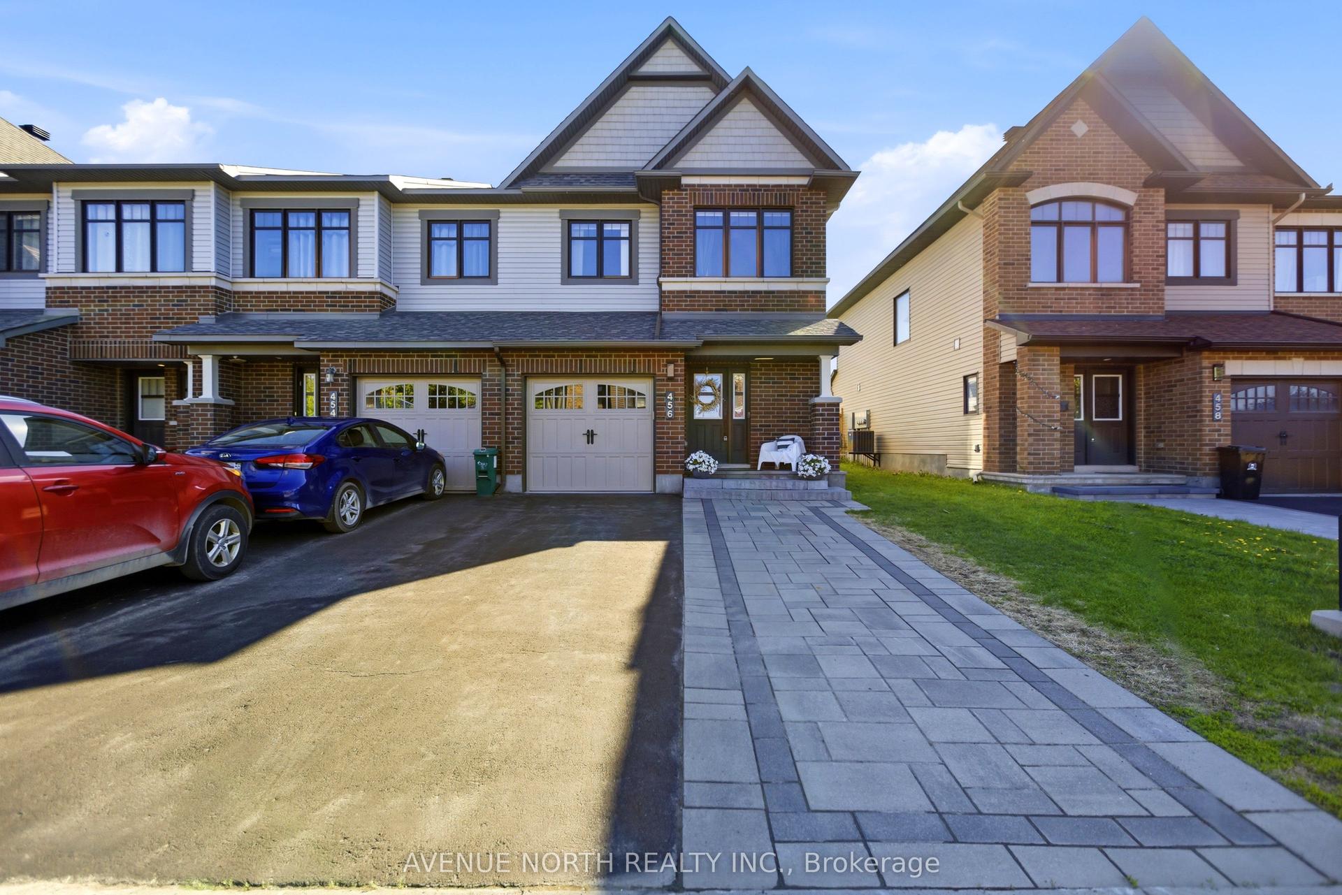 456 Brettonwood Ridge — photo 1