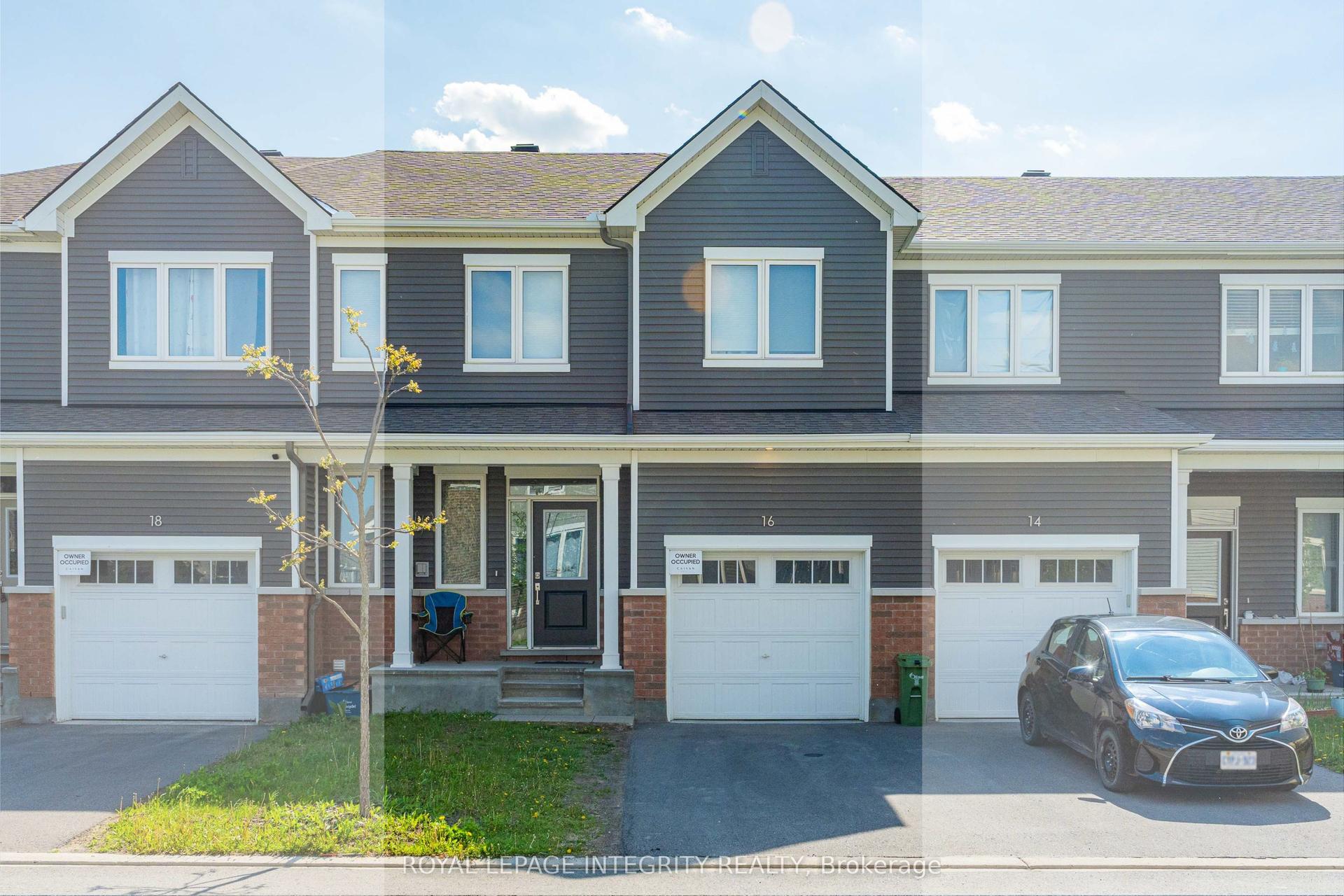 16 Focality Crescent — photo 1