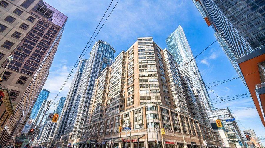 717 Bay Street 1403 #1403, Toronto — Condo for sale, photo 1