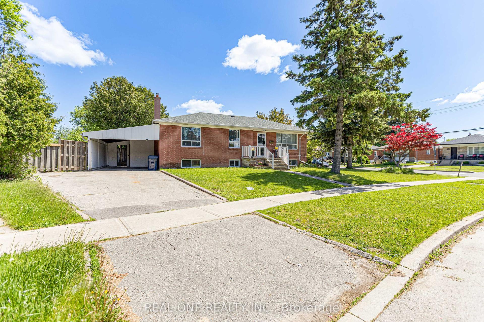 1 Gilroy Drive — photo 1