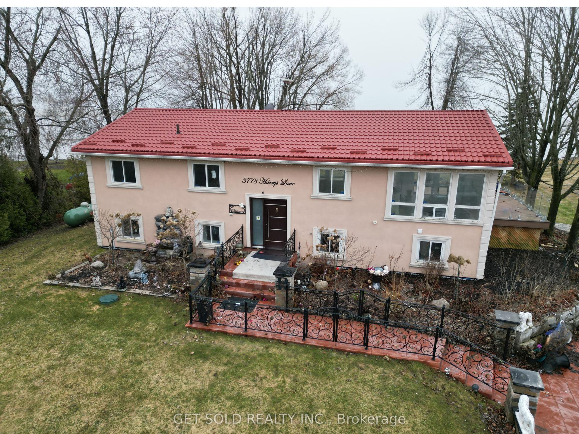 3778 Harrys Lane W — photo 1