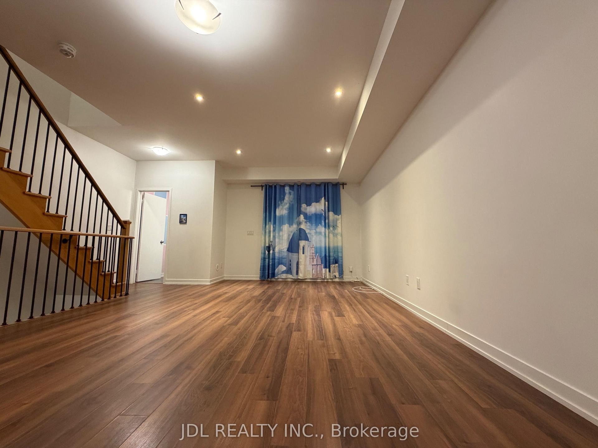 302 Clay Stones Street — photo 1