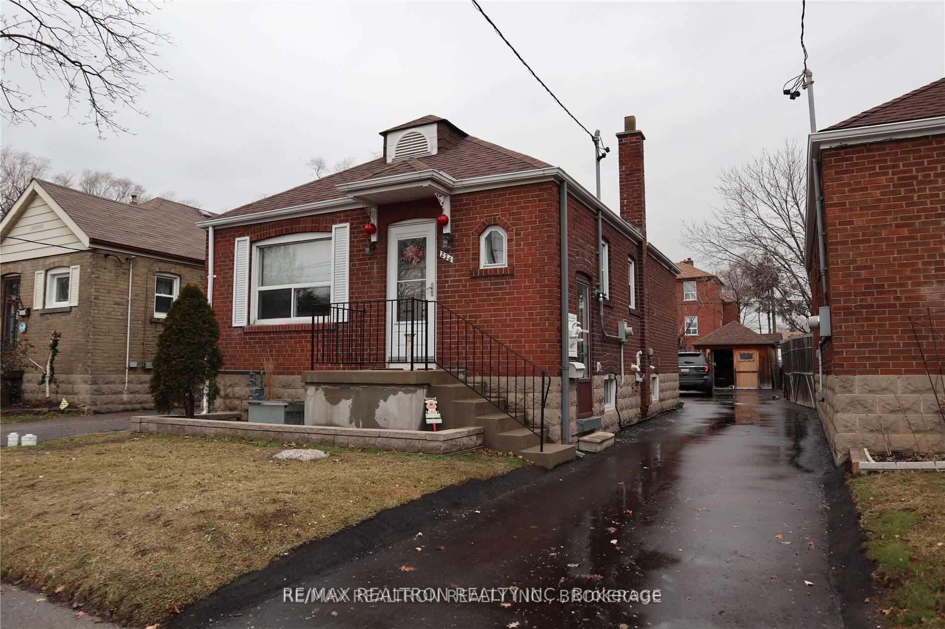 226 Church Street — photo 1