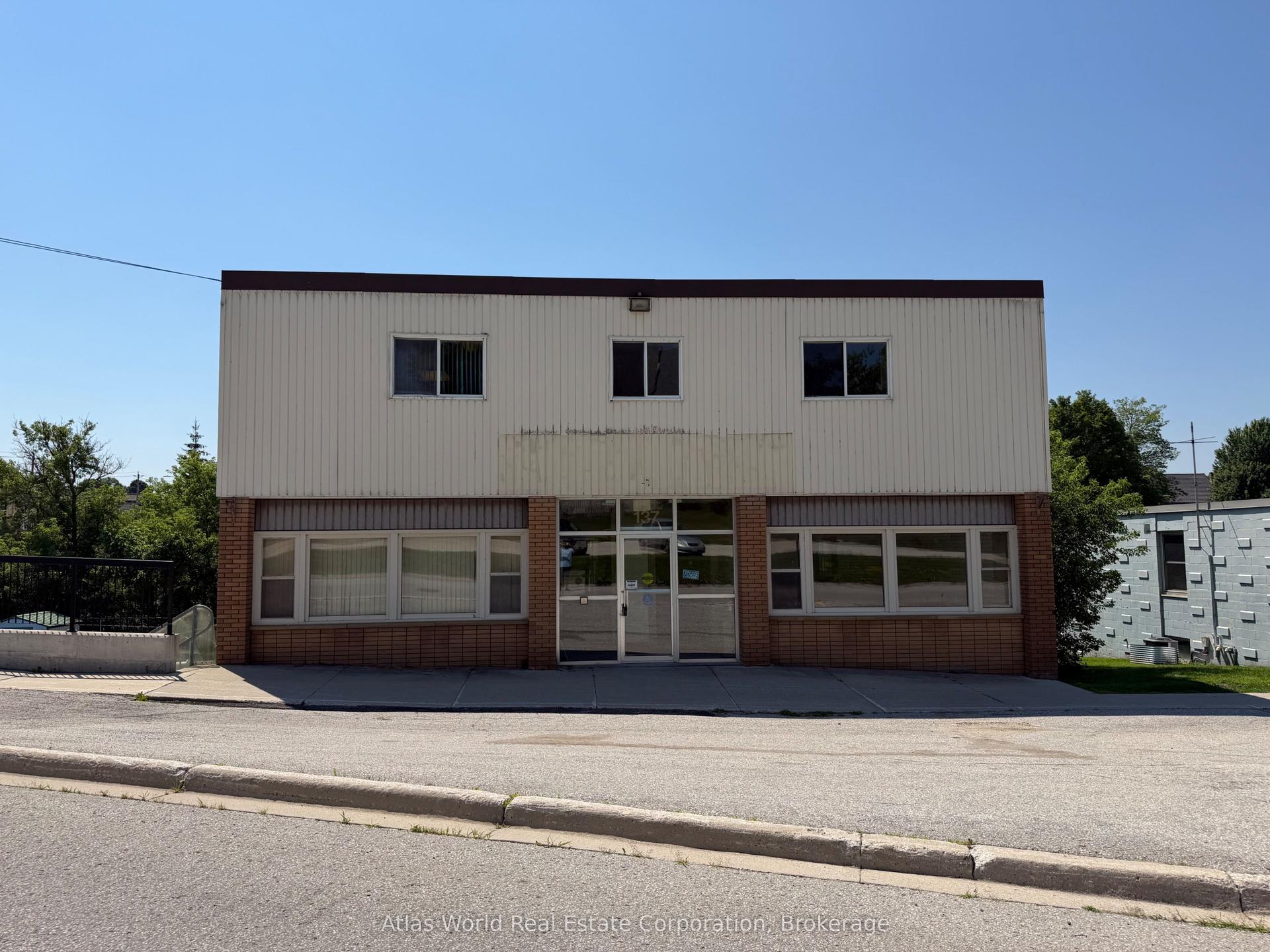 137 George Street W, West Grey — Commercial for sale, photo 1